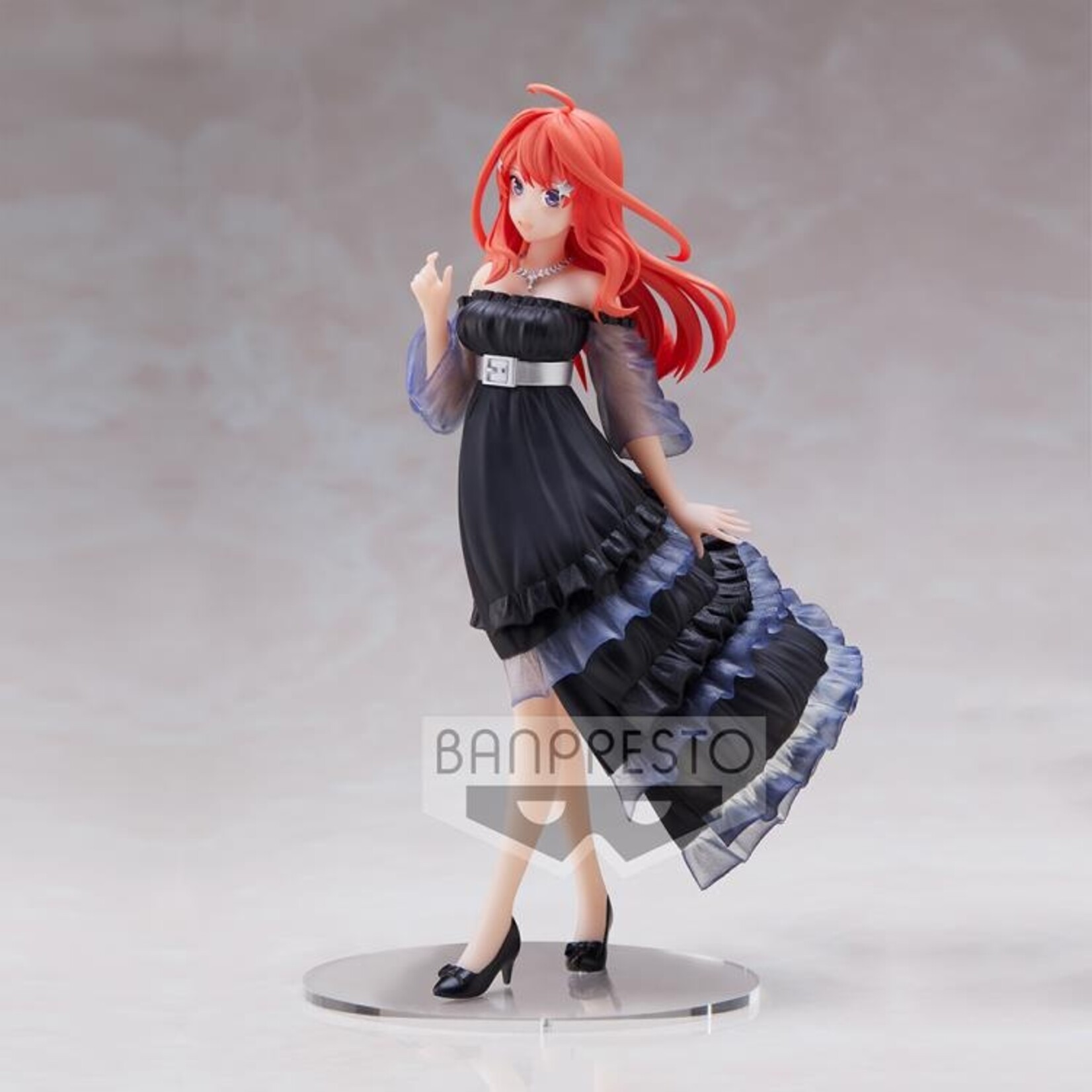 The Quintessential Quintuplets Kyunties Miku Nakano Figure