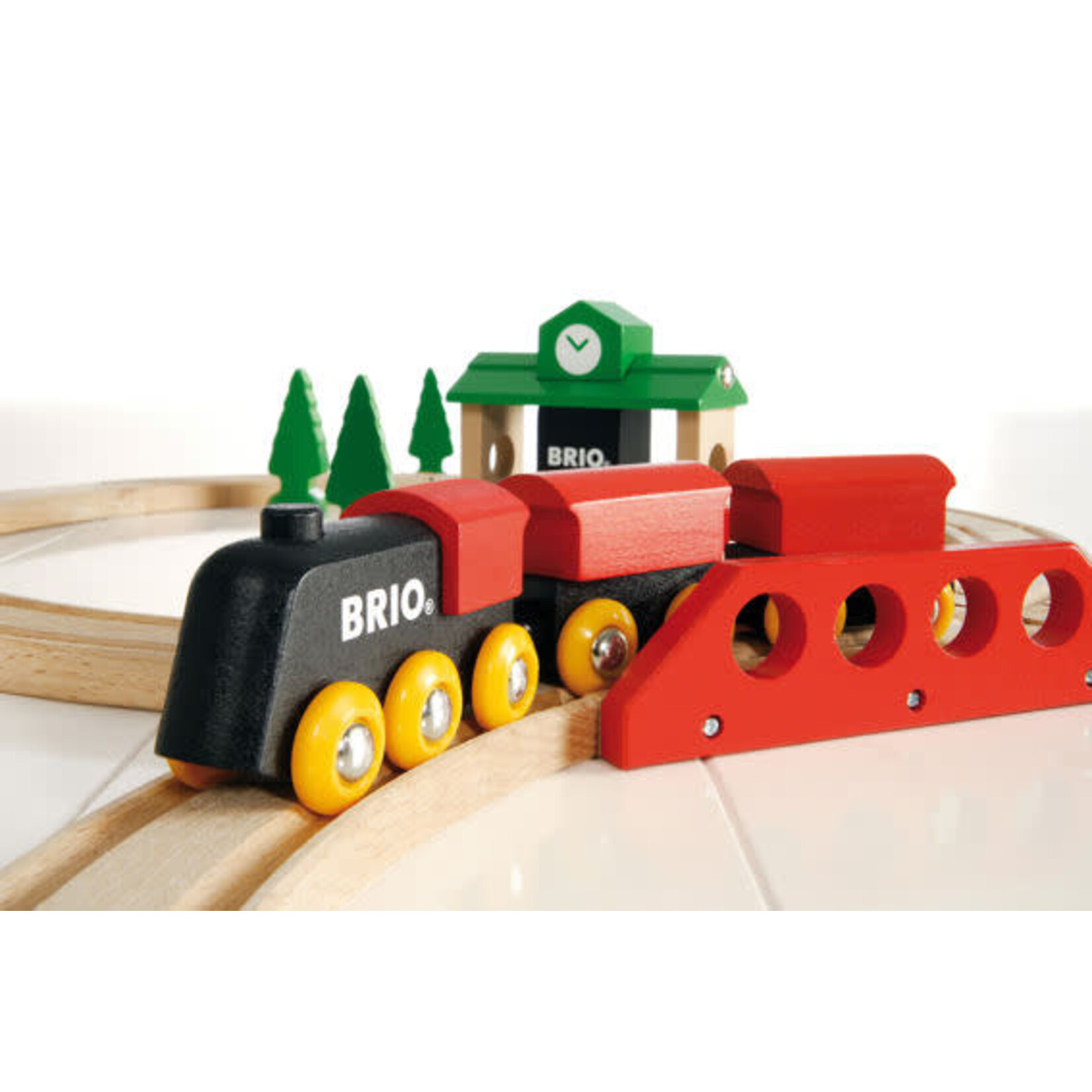 Brio Classic Figure 8 Set