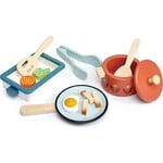 Pots And Pans Wooden Playset