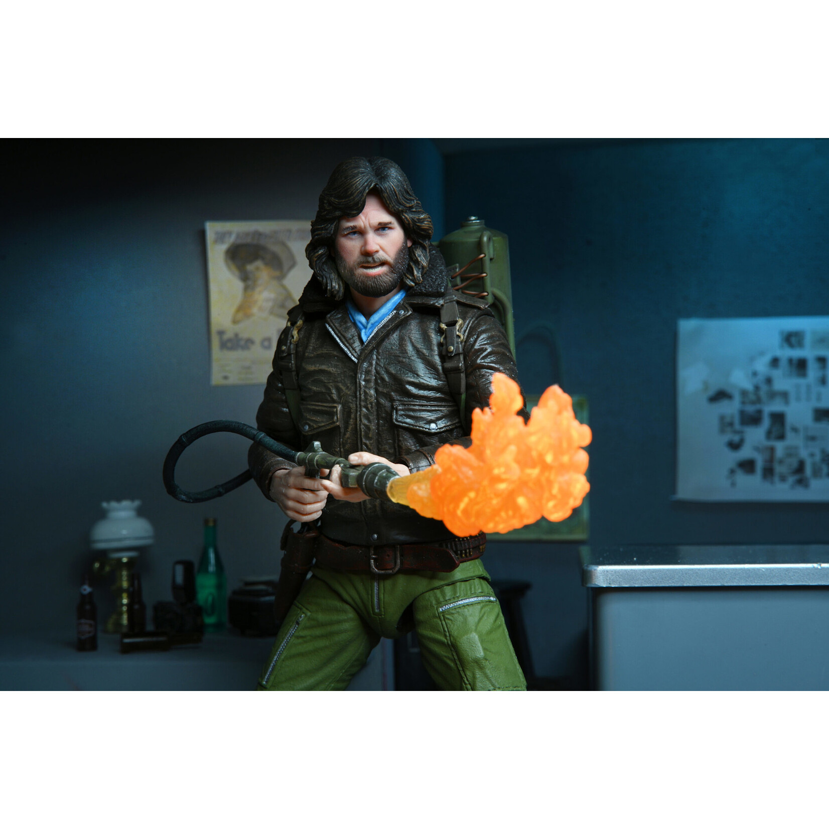 The Thing-7" Scale Action Figure – Ultimate Macready v2 (Station Survival)