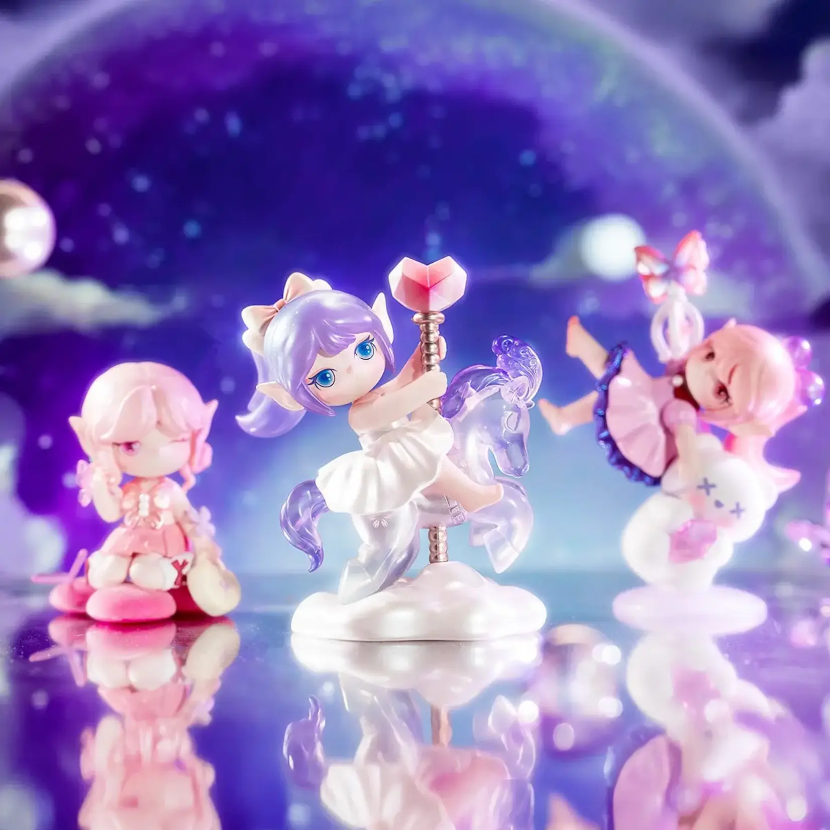 Suri's Colorful Girls Surprise Figures