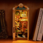 Romantic Venice DIY Book Nook