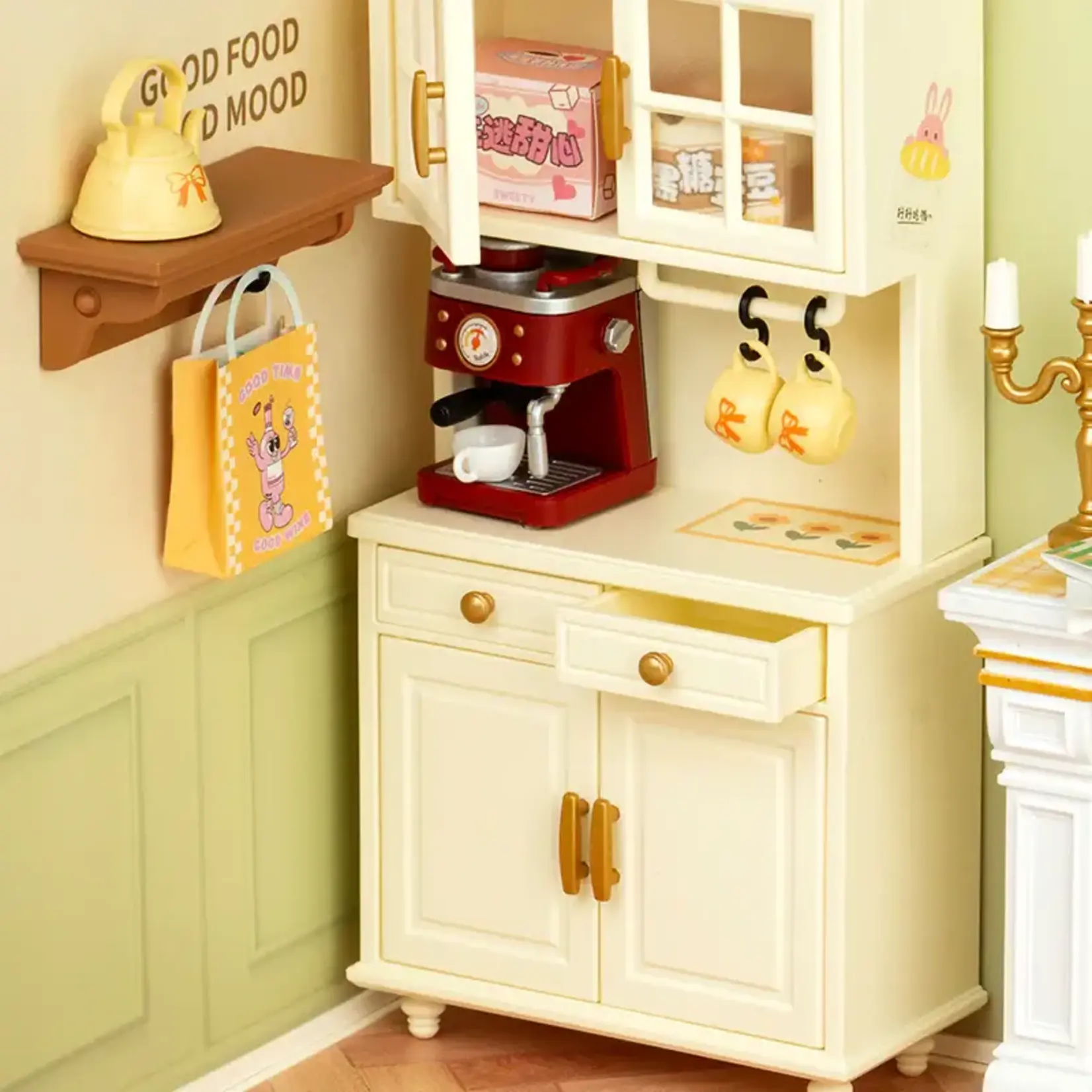Warm Dining Room DIY Miniature House