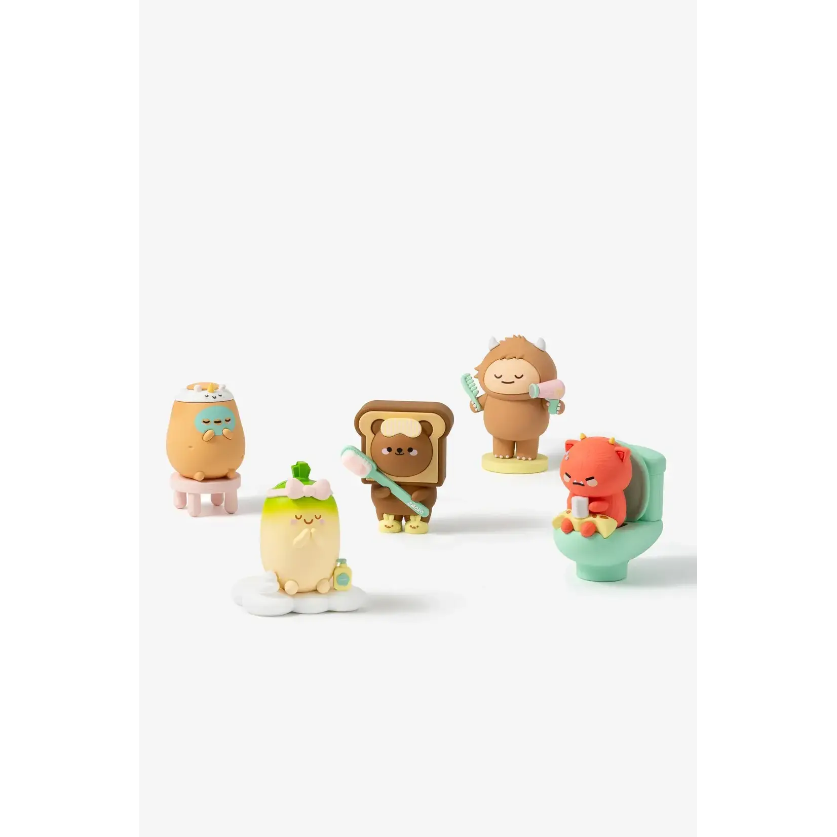 Smoko Friends Bathroom Surprise Figure