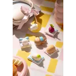 Smoko Friends Sleeping Surprise Figure