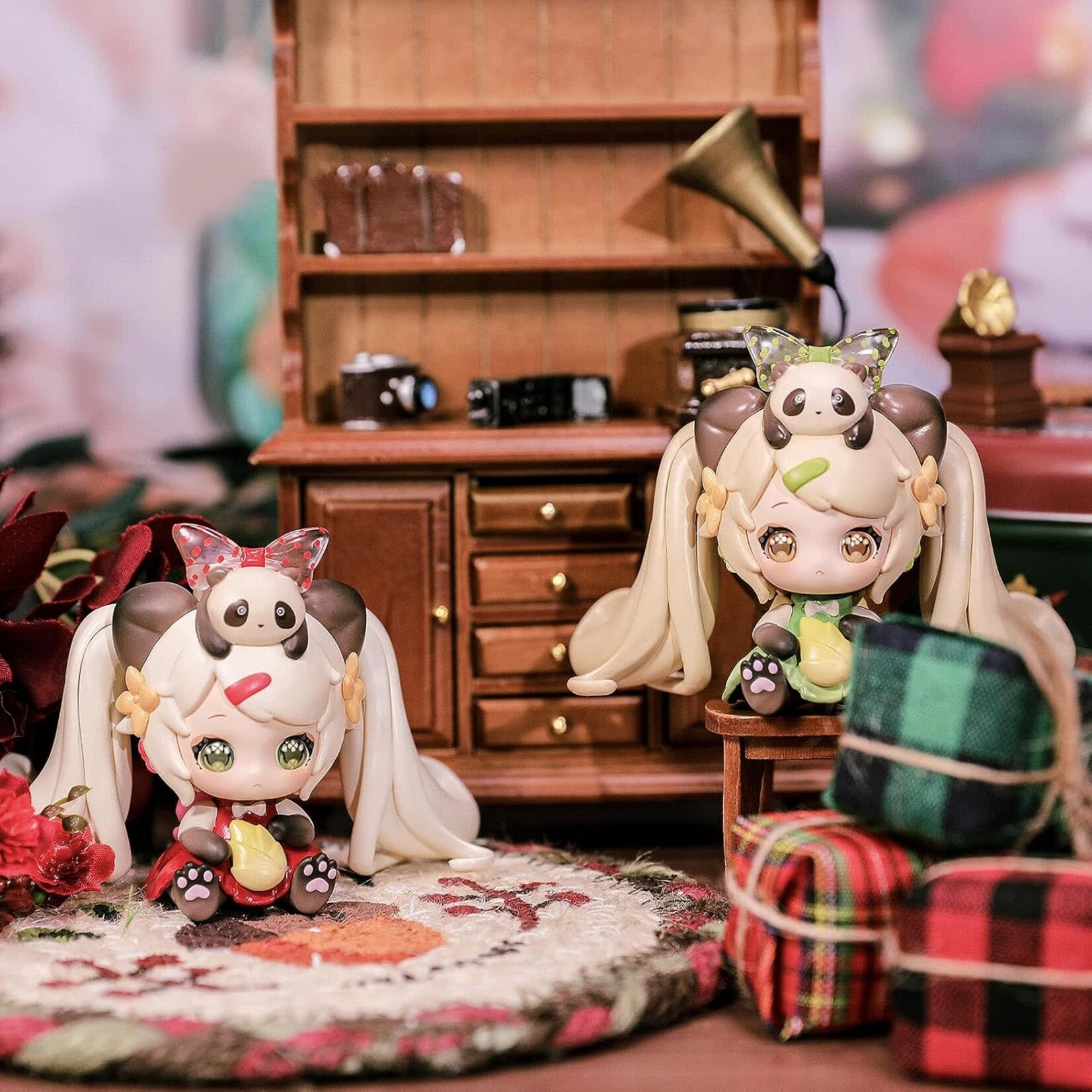 Sweet Emilya Cat Moni Office Series Surprise Figure