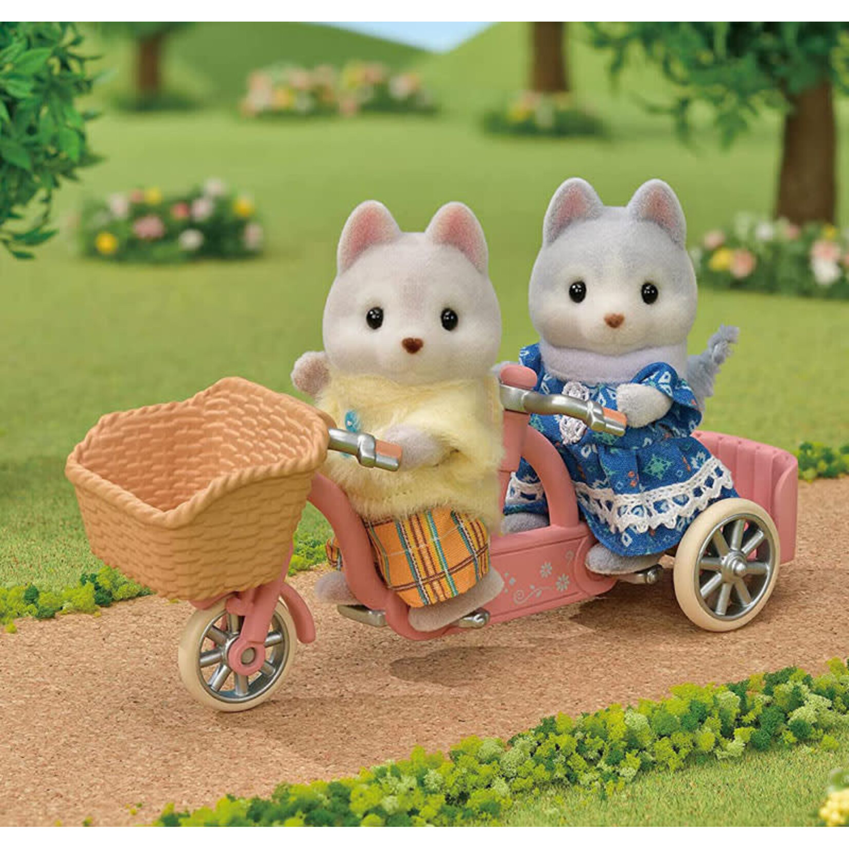 Calico Critters Tandem Cycling Set - Husky Brother and Sister