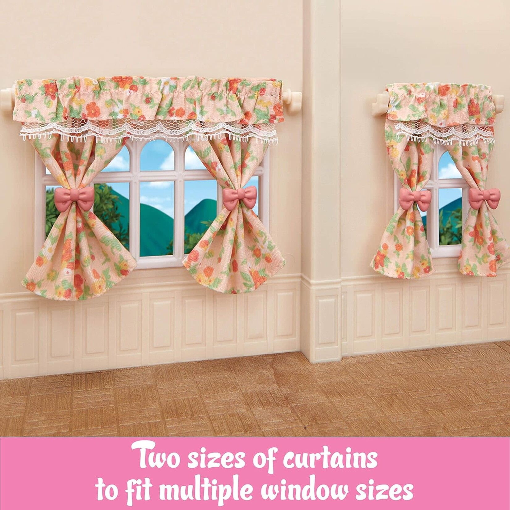 Calico Critters Wall Lamps & Curtains Accessory Set