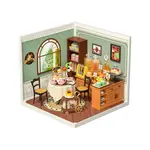 Sweet Sips Tea Model Super Creator DIY Miniature House