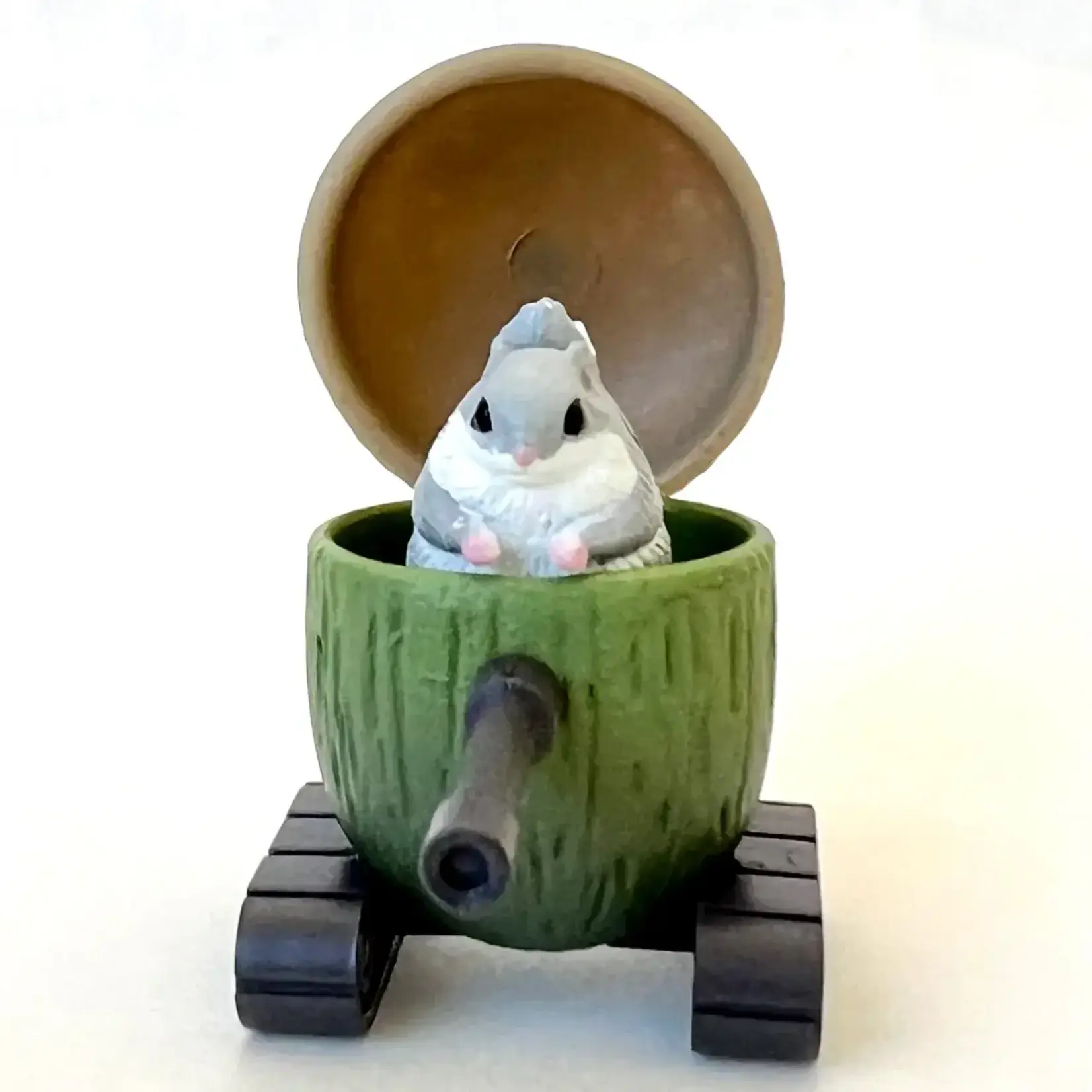 Donguri Tank Surprise Figure