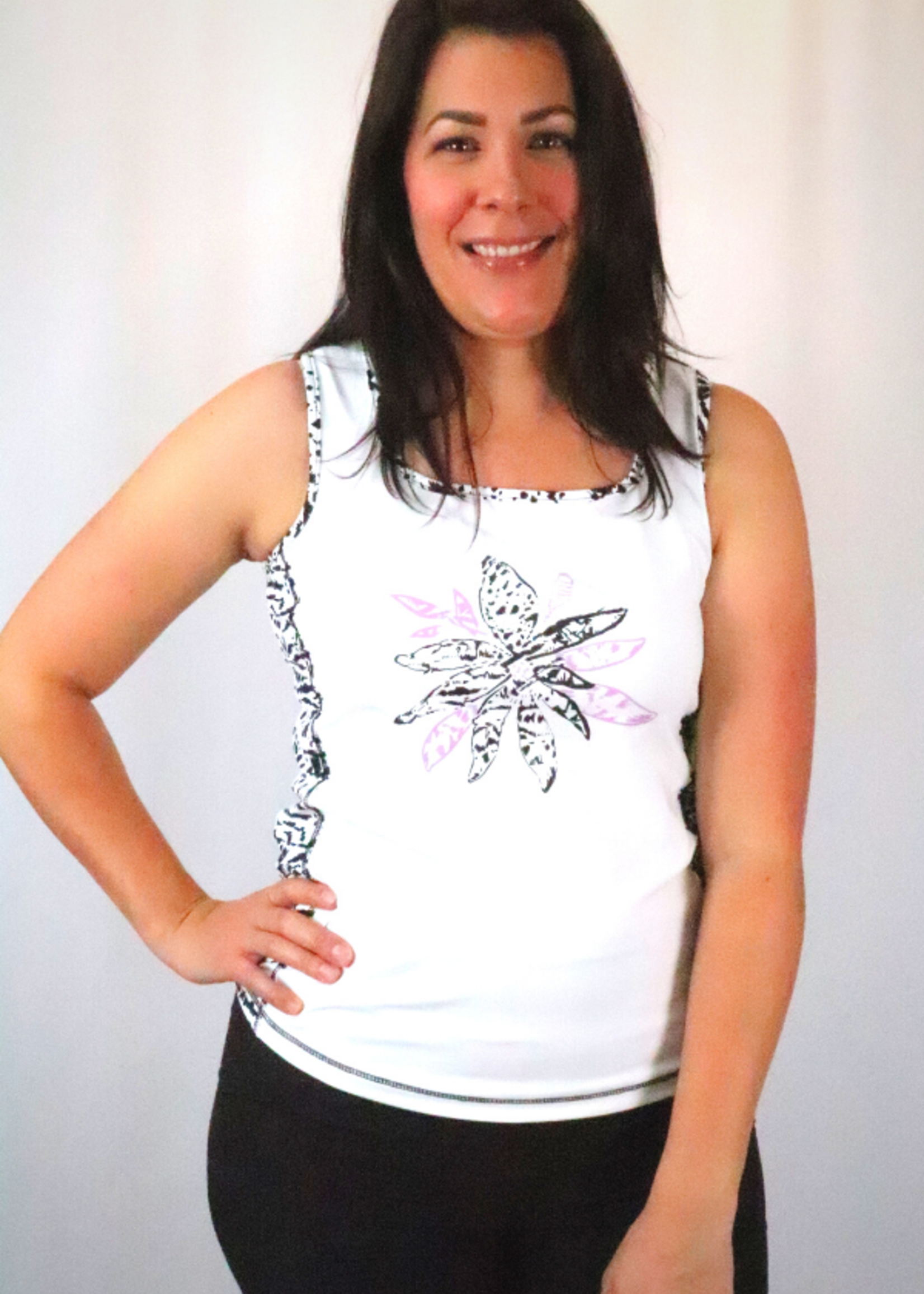 By Lyse ByLyse Etching Flower Tank