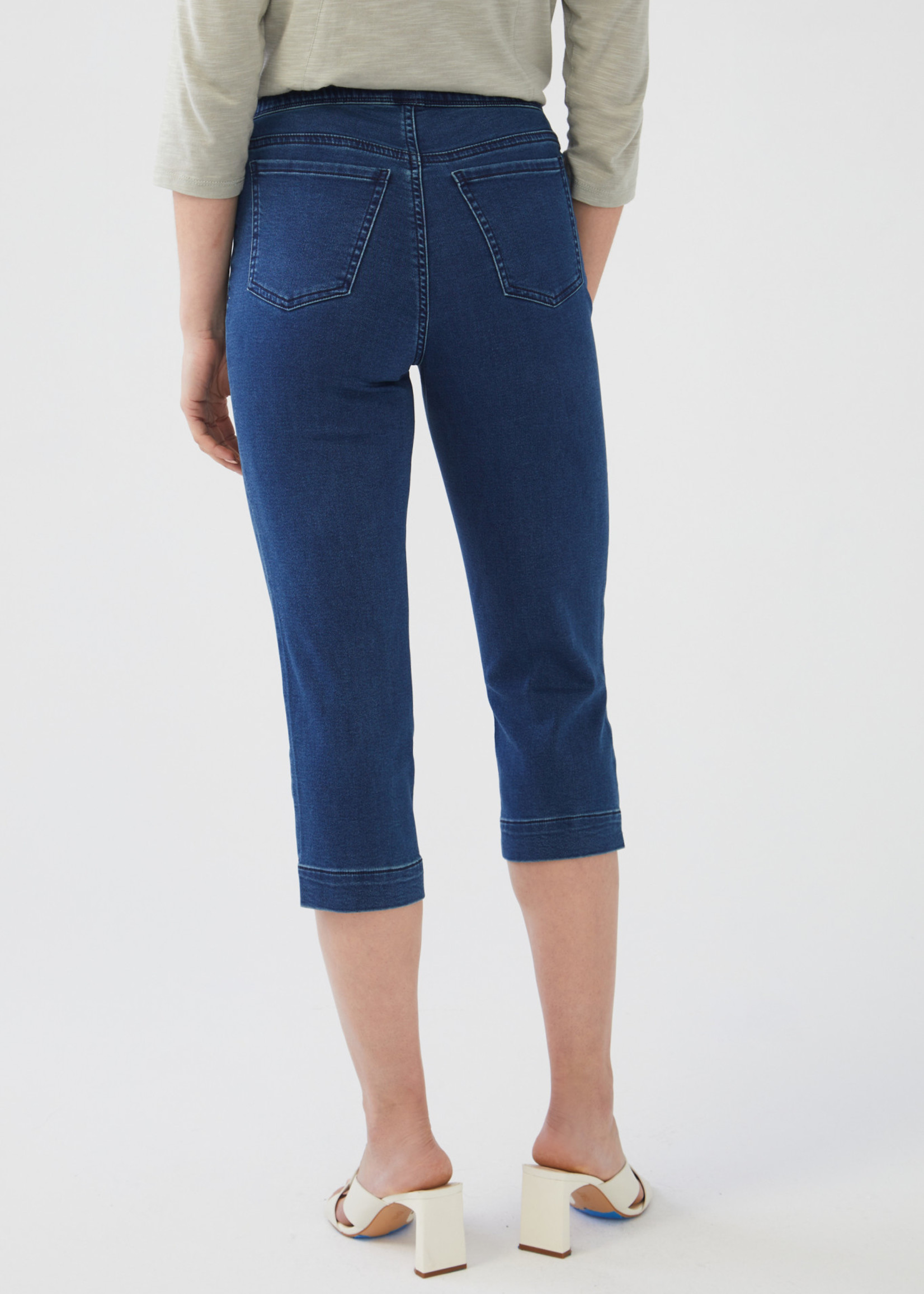 French Dressing Jeans FDJ Pull On Knit Denim Capri