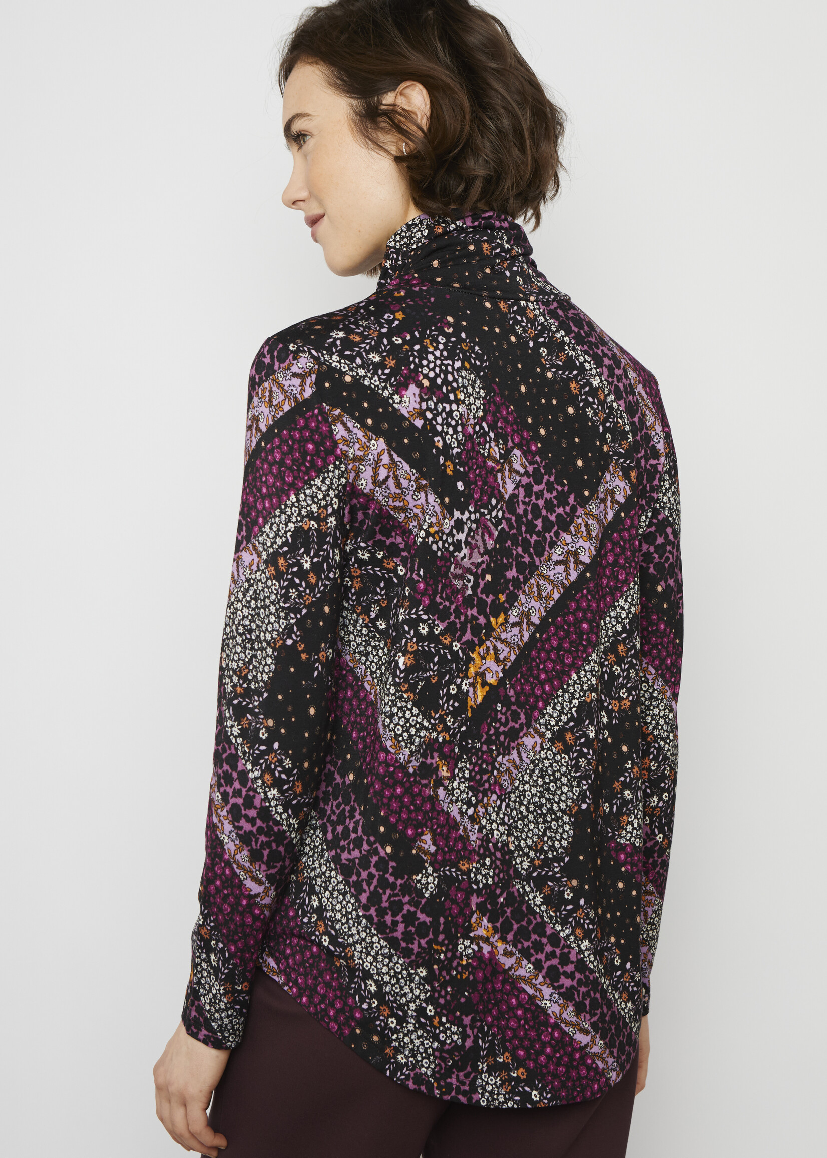Floral print turtleneck sale
