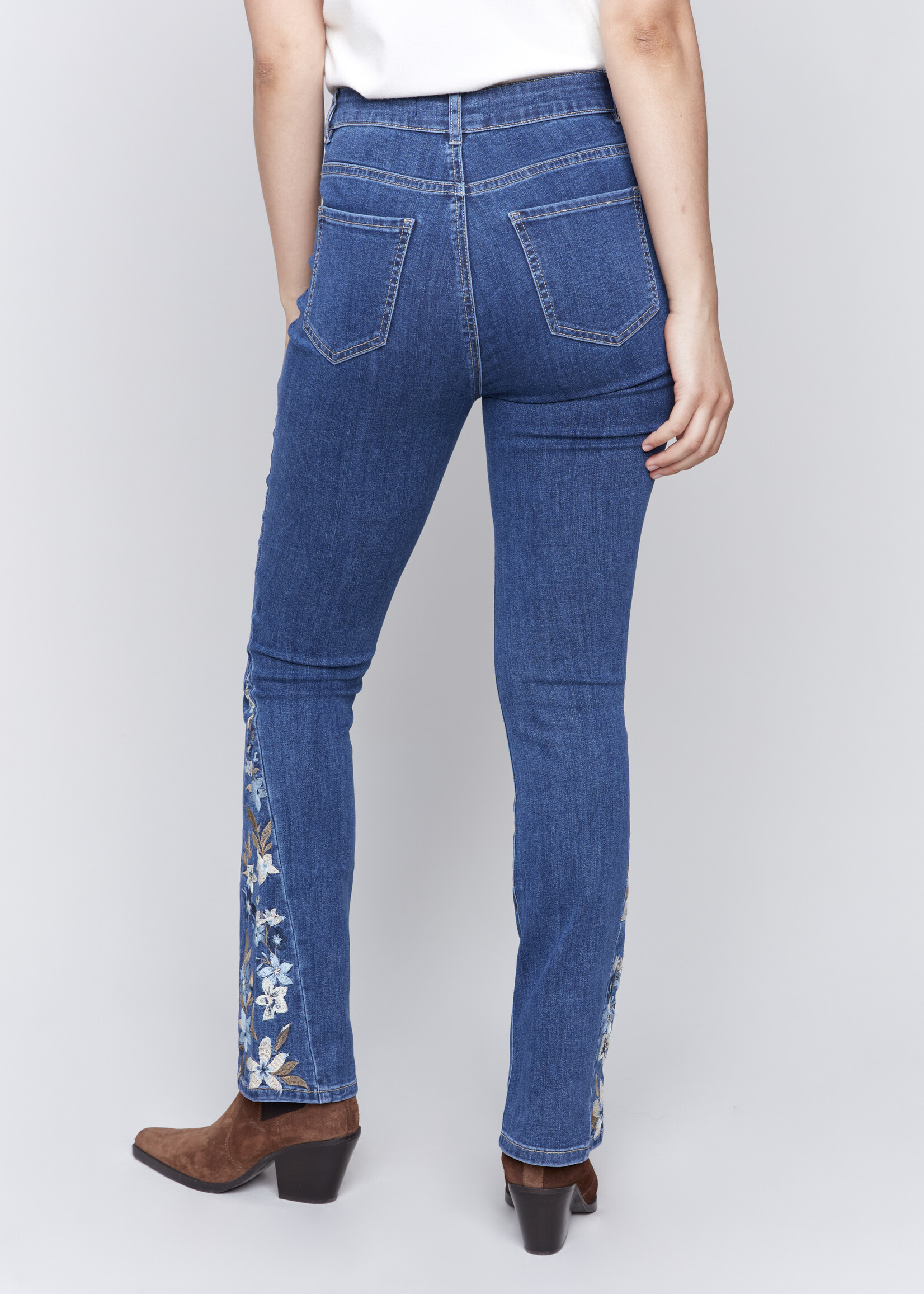 Charlie B Charlie B Embroidered Side Insert Jean