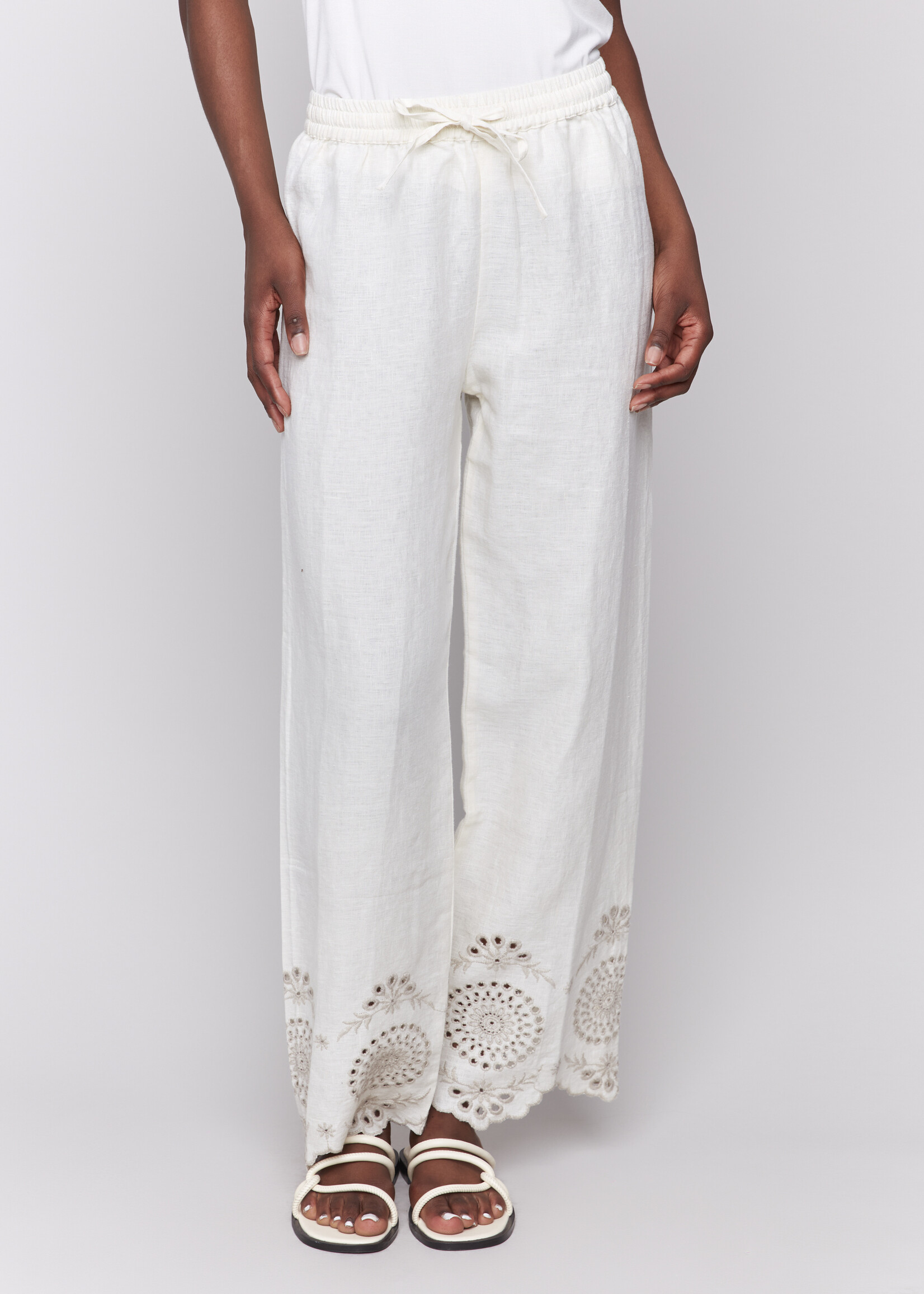 Charlie B Charlie B Pull On Linen Pant