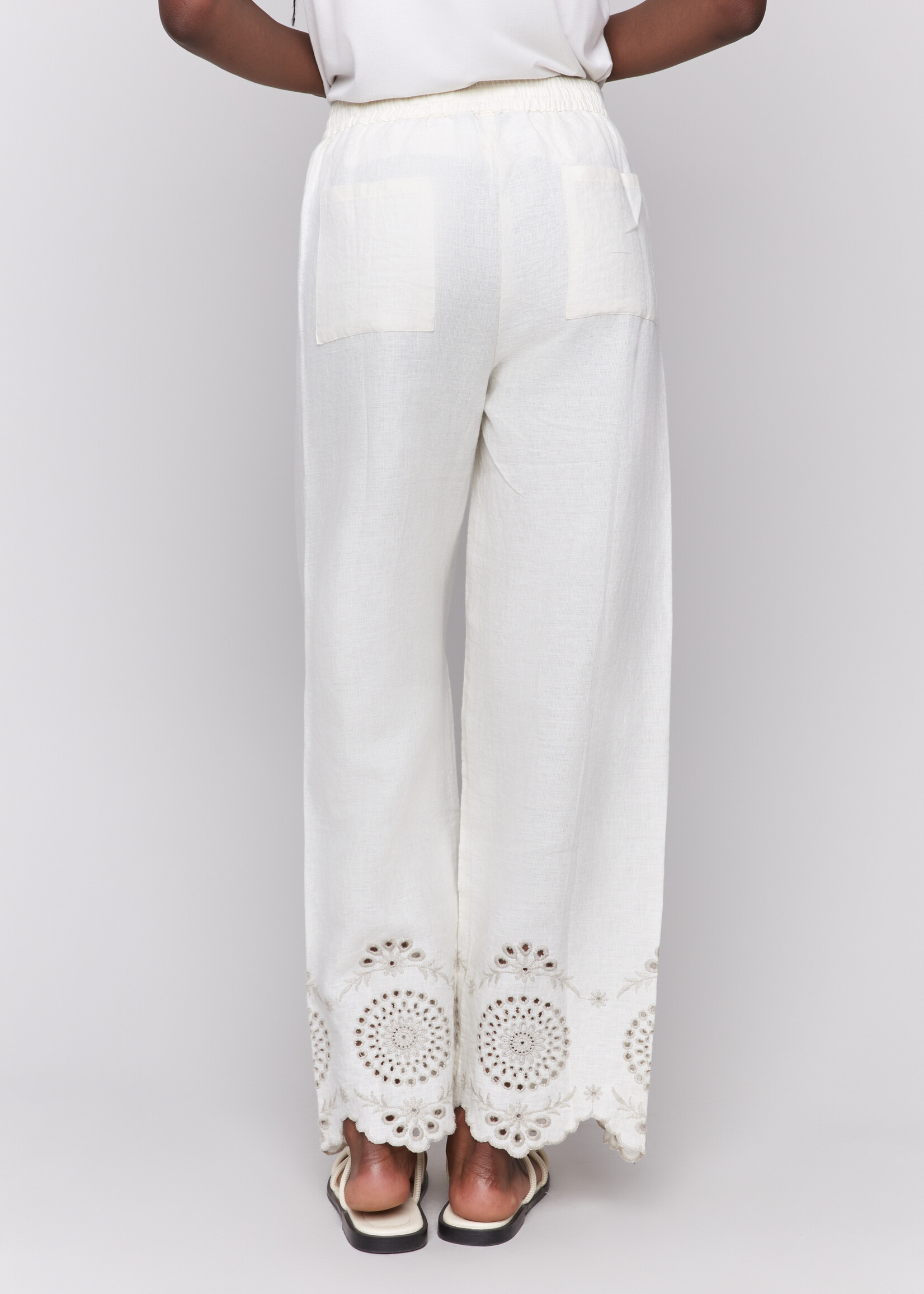 Charlie B Charlie B Pull On Linen Pant