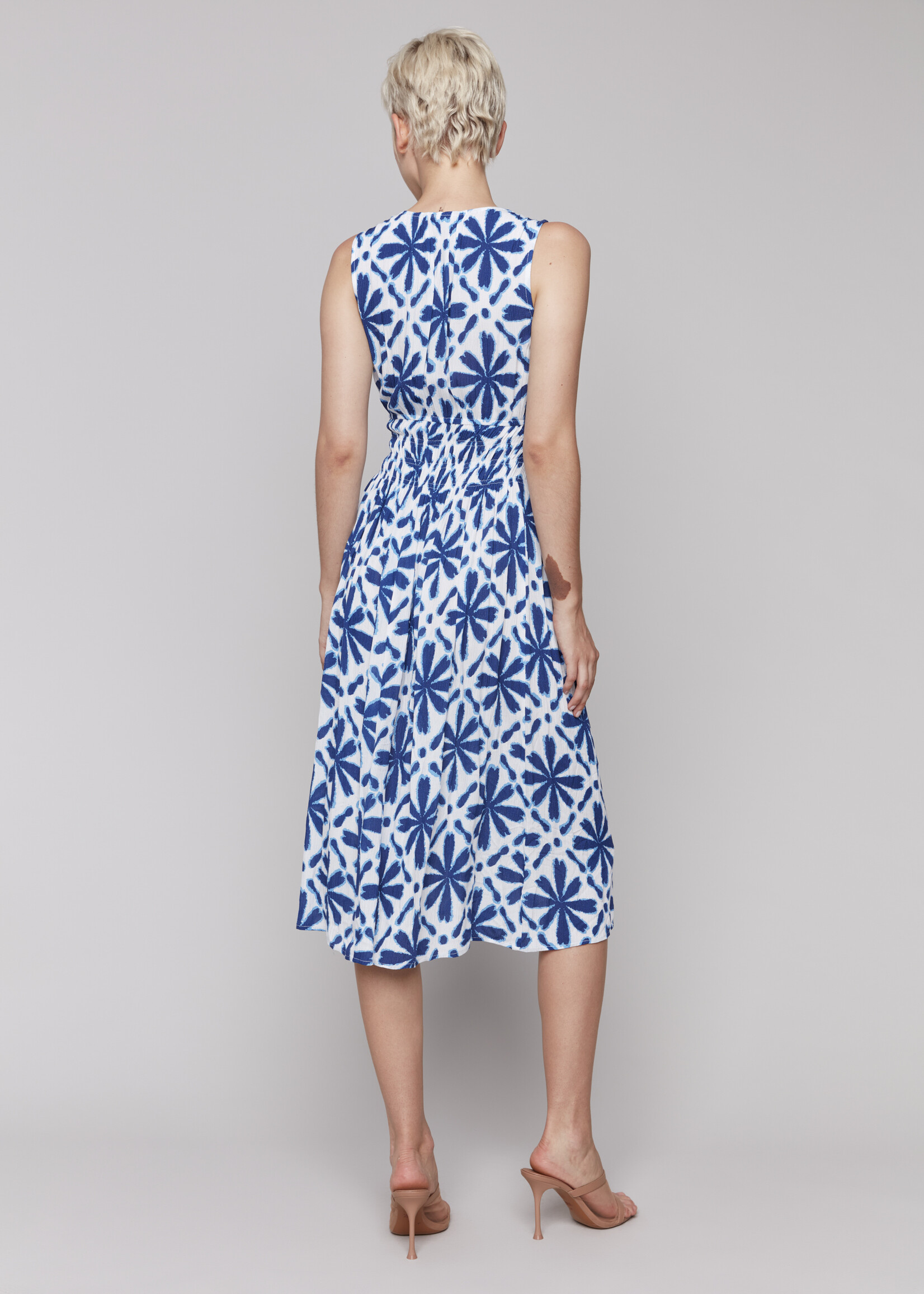 Charlie B Charlie B Ruched Waist Sleeveless Dress