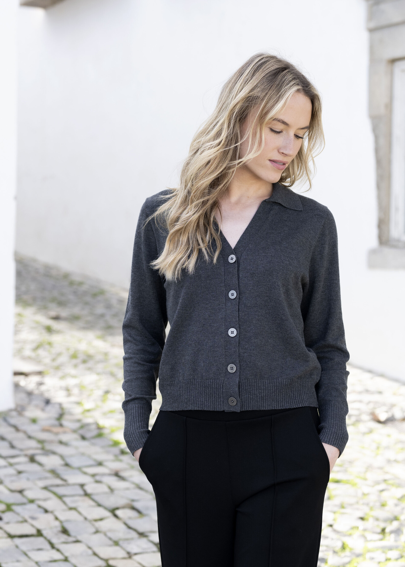 Marble Fashion Designs Marble Button Vneck Cardi