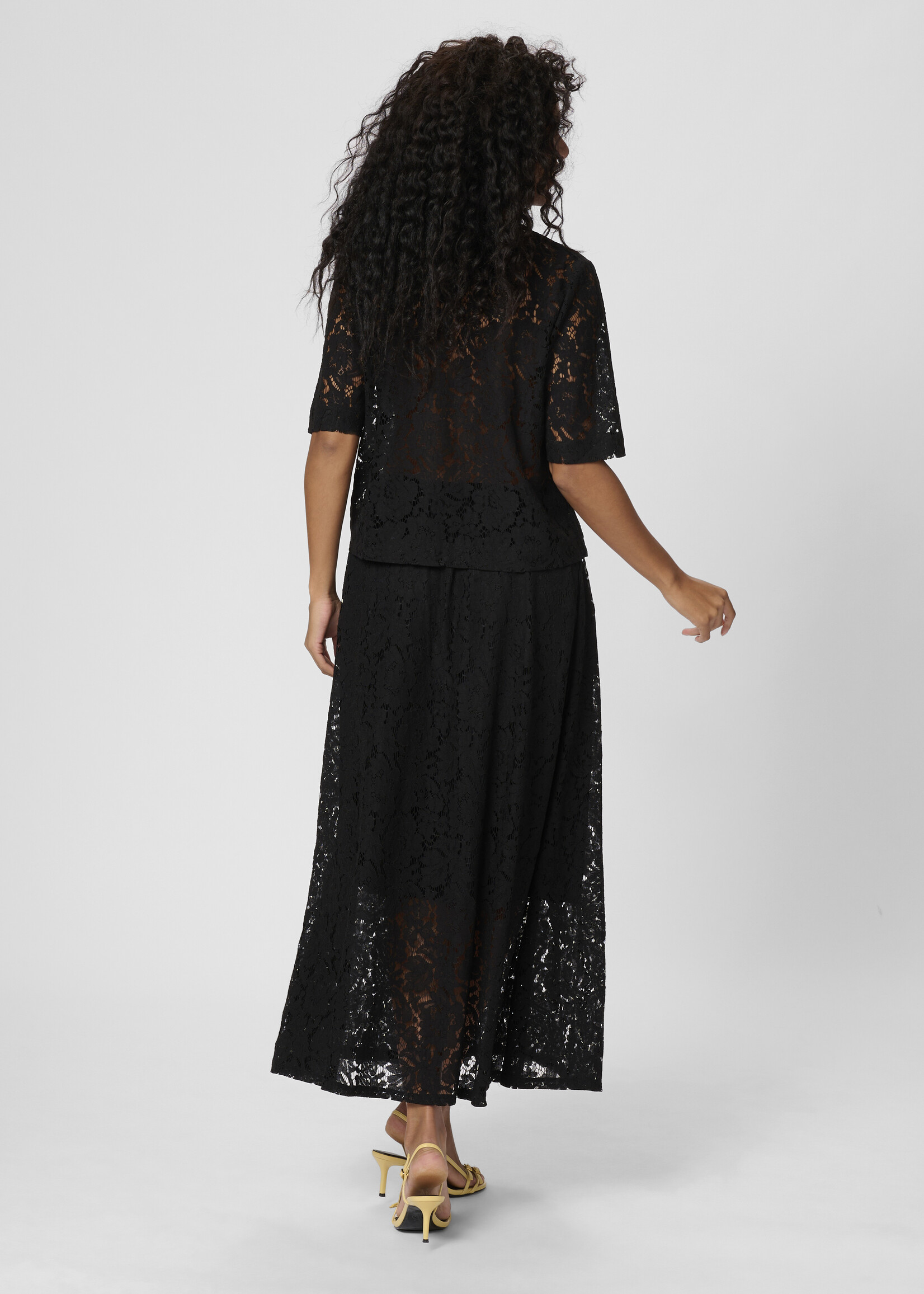 Kaffe Kaffe Nomi Front Tie Lace Top