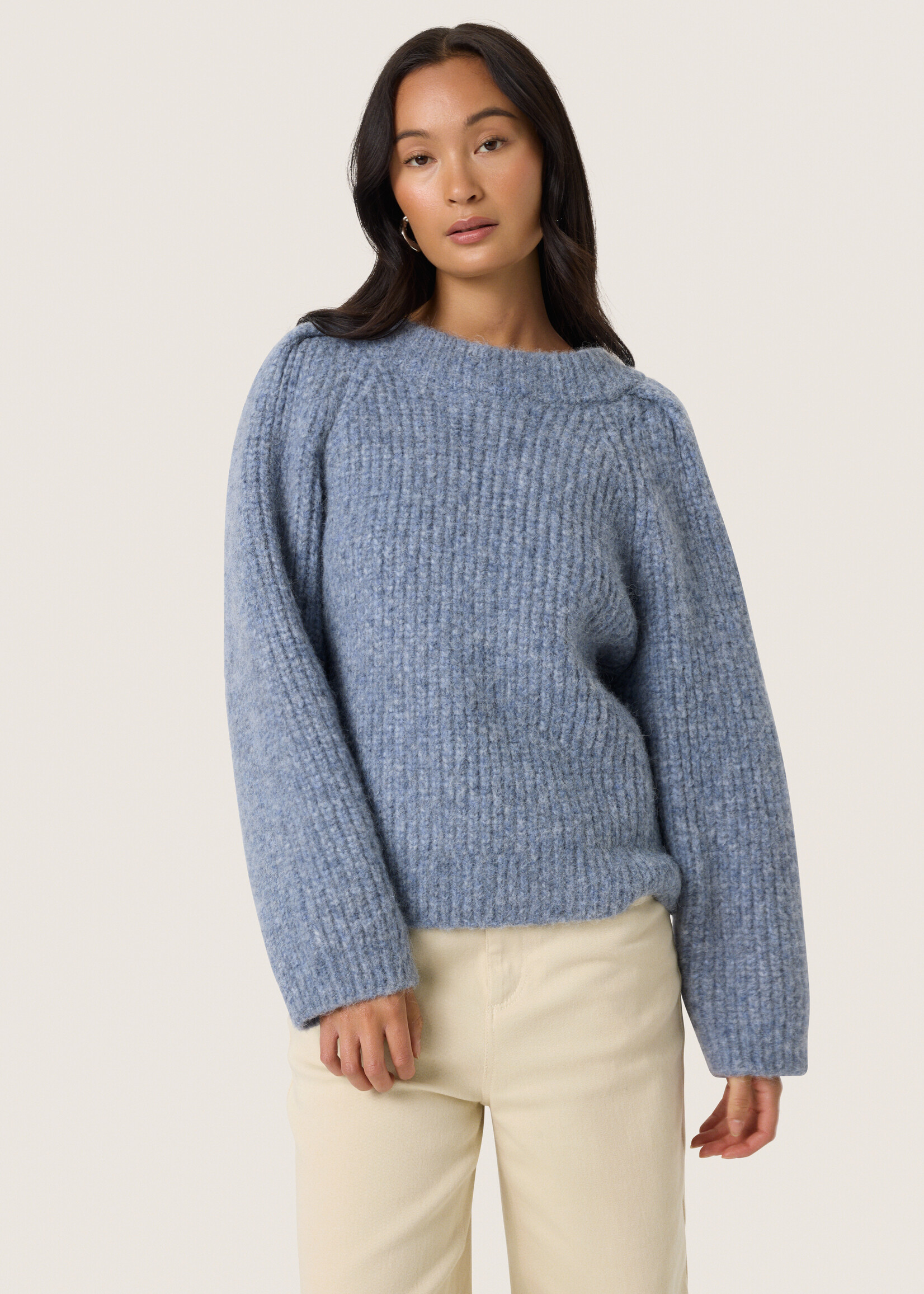 Soaked Soaked SLPleoni Bow Tie Back Crew Sweater