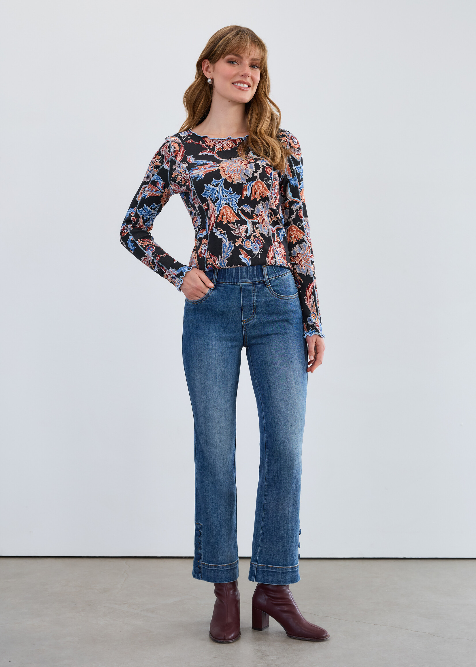 French Dressing Jeans FDJ Buttons At Hem Pull On Ankle Jean