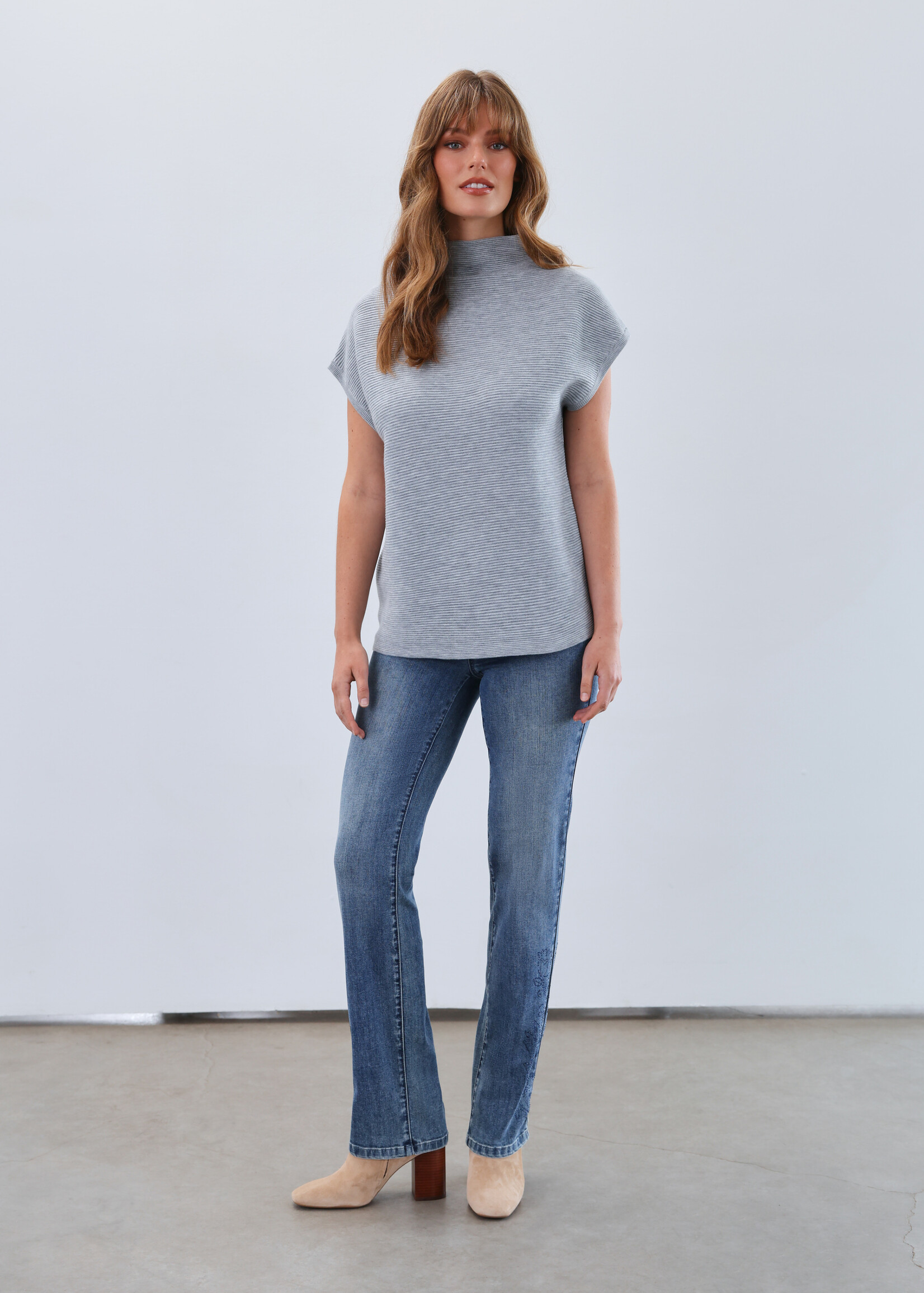 French Dressing Jeans FDJ  Sparkle Flower Detail Pull On Straight Leg Jean