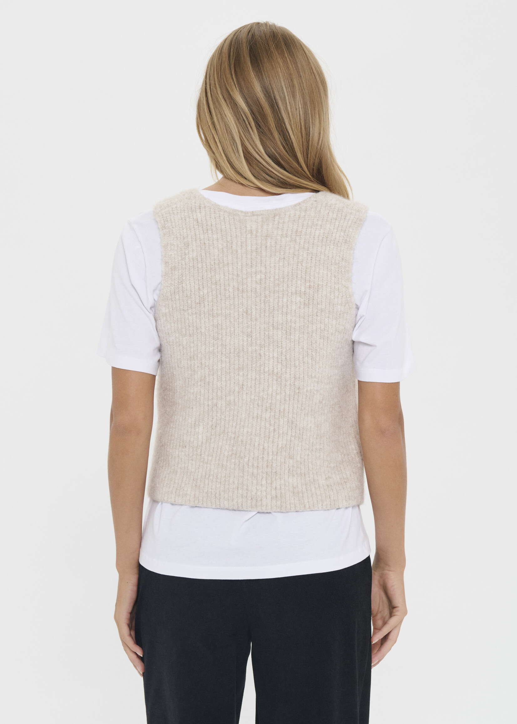 Saint Tropez Saint Tropez Xenya Sparkle Button Knit Vest