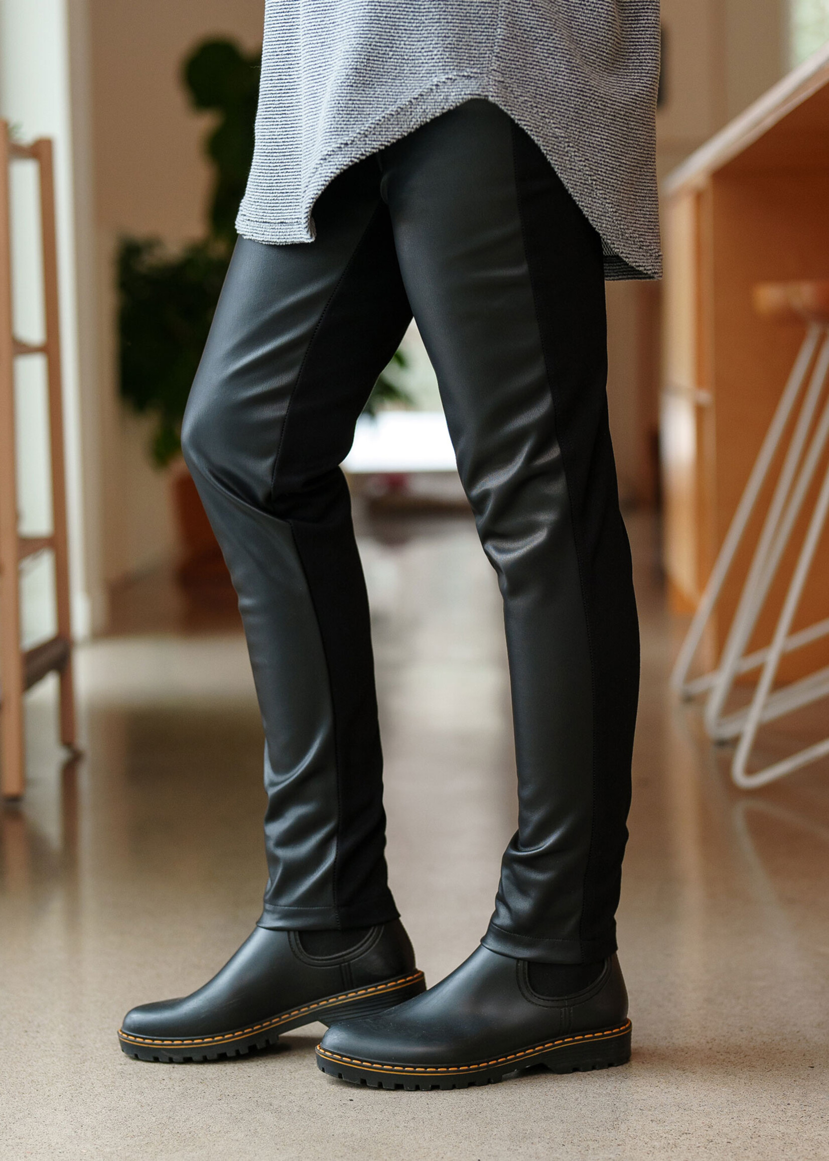 Rien Ne Se Perd Rein Ne Se Perd  Resinosa Faux Leather Leggings