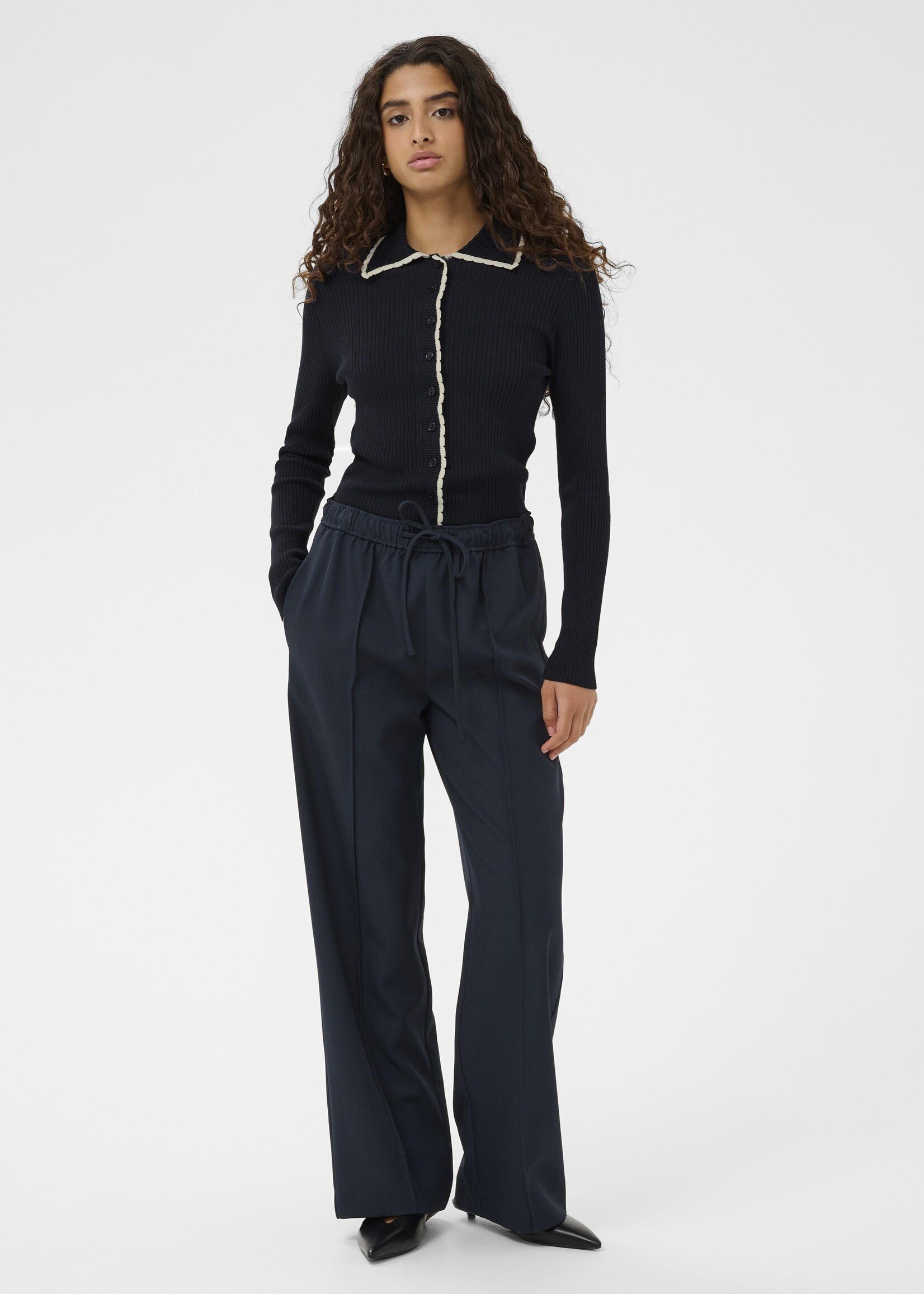 Soaked Soaked Crochet Trim Cardi