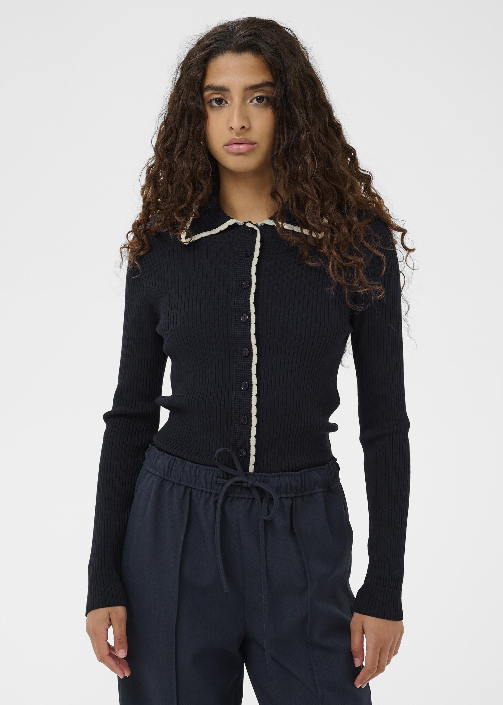 Soaked Soaked Crochet Trim Cardi