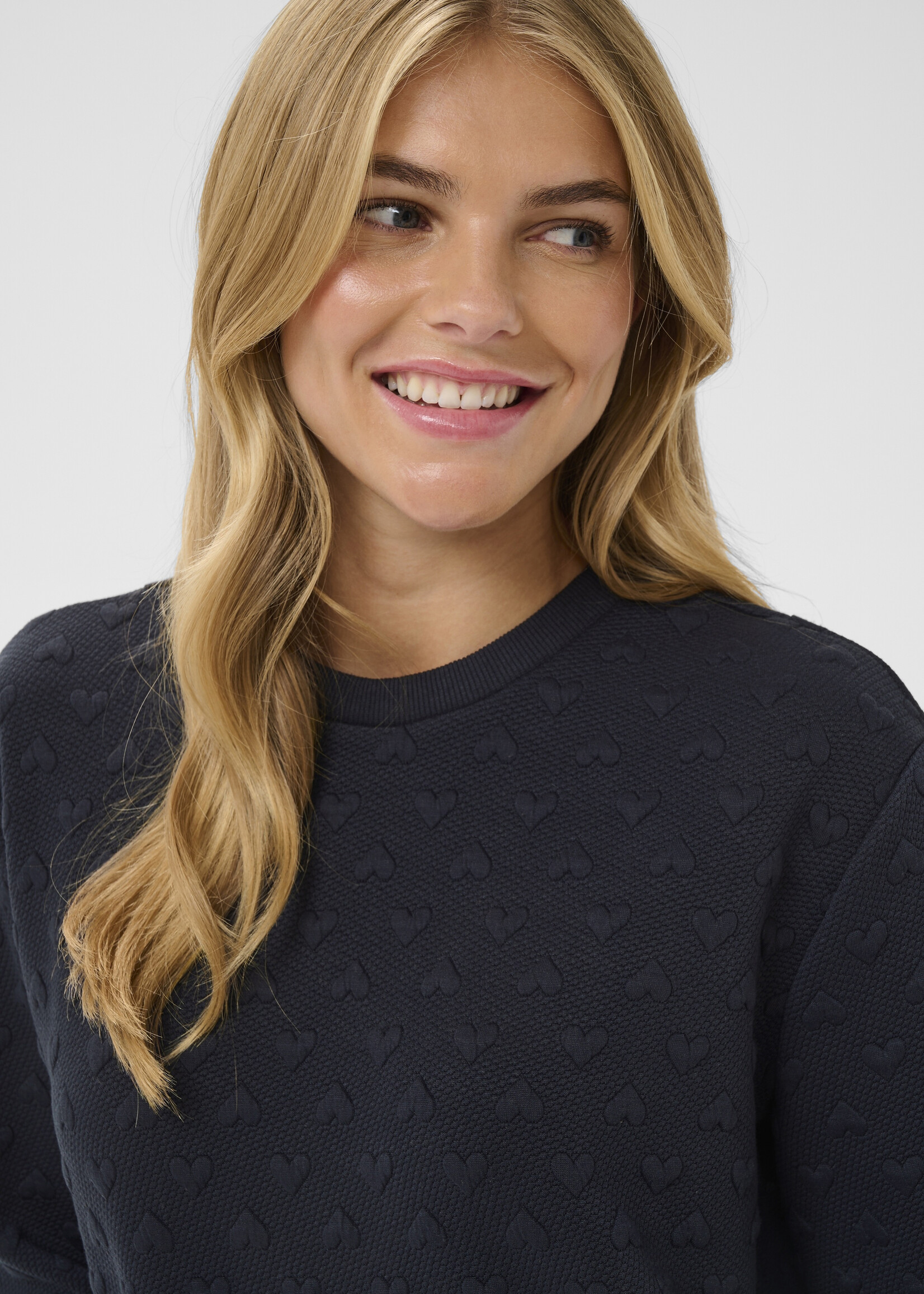 Saint Tropez Saint Tropez Padmia Heart Sweatshirt