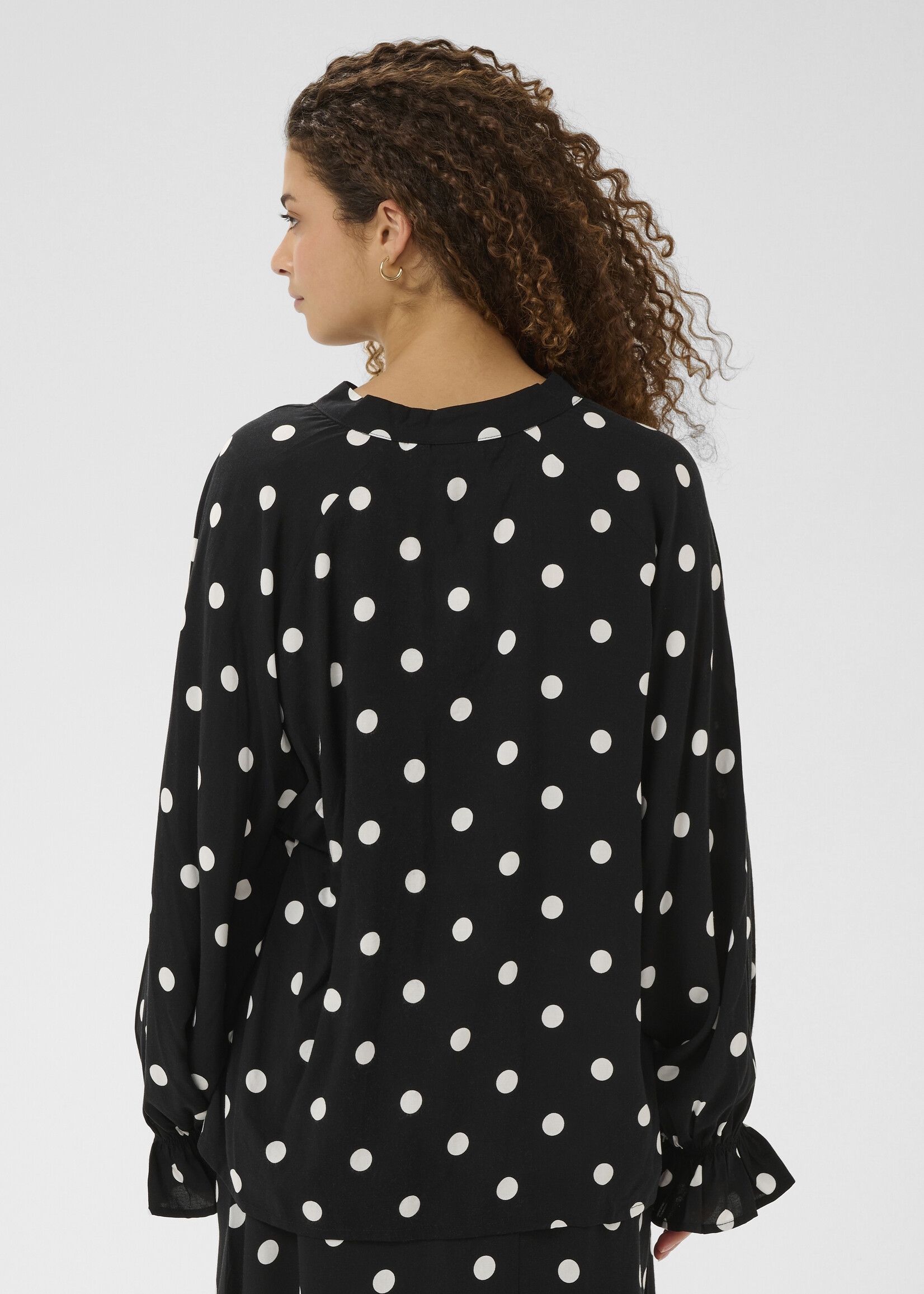 Saint Tropez Saint Tropez Paice VNeck Polka Dot Blouse