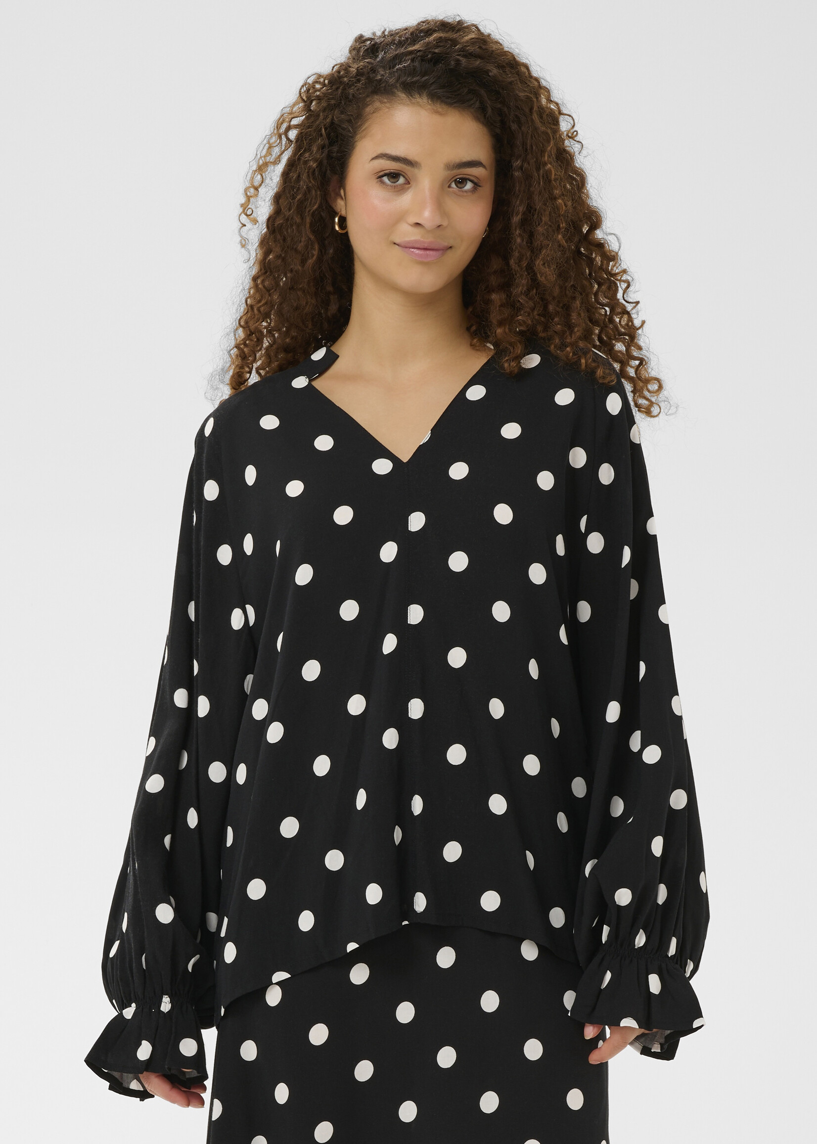 Saint Tropez Saint Tropez Paice VNeck Polka Dot Blouse