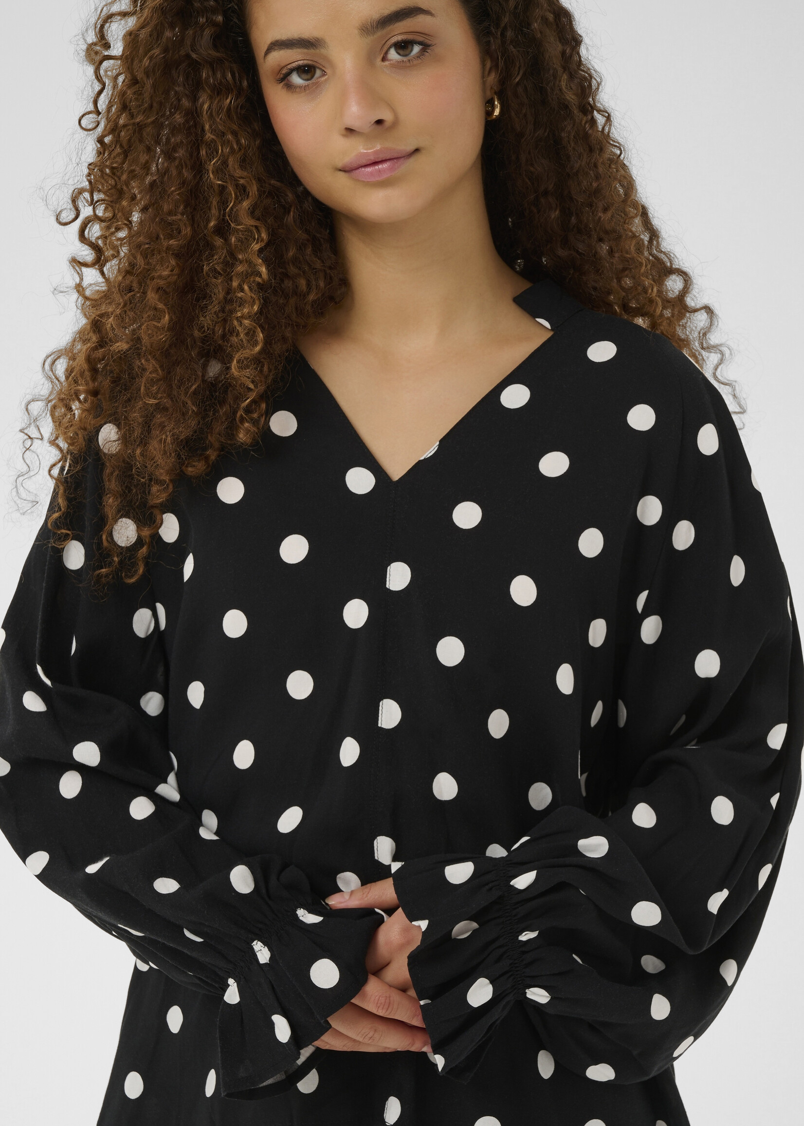 Saint Tropez Saint Tropez Paice VNeck Polka Dot Blouse