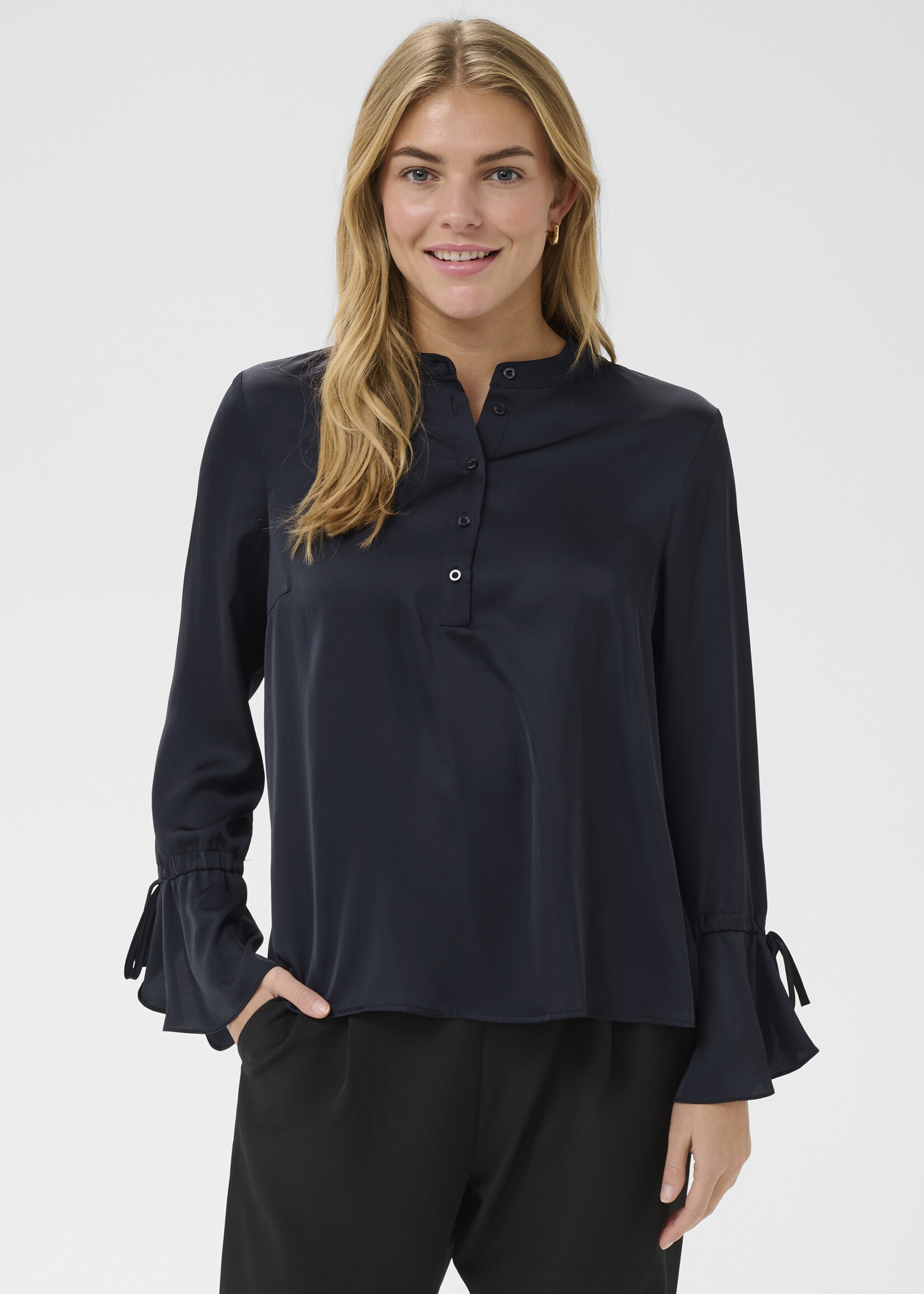 Saint Tropez Saint Tropez Pahannah Tie Sleeve Blouse