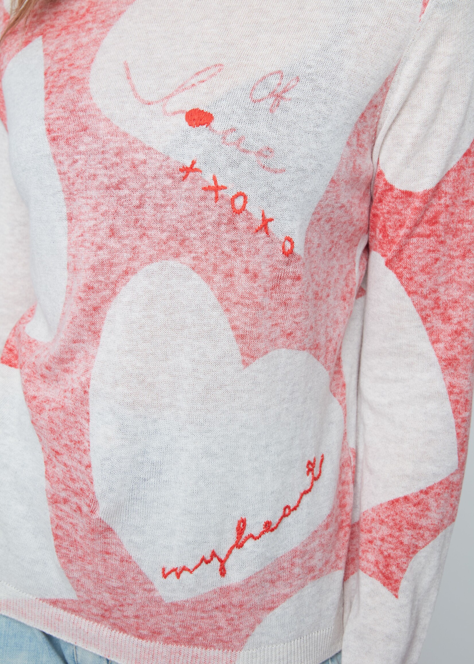 Renuar Renuar Heart Detail Crew Sweater