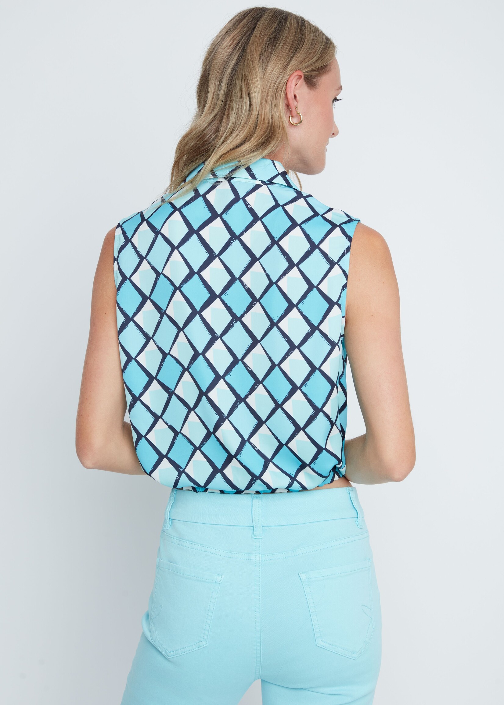 Renuar Renuar Sleeveless Front Tie Shirt