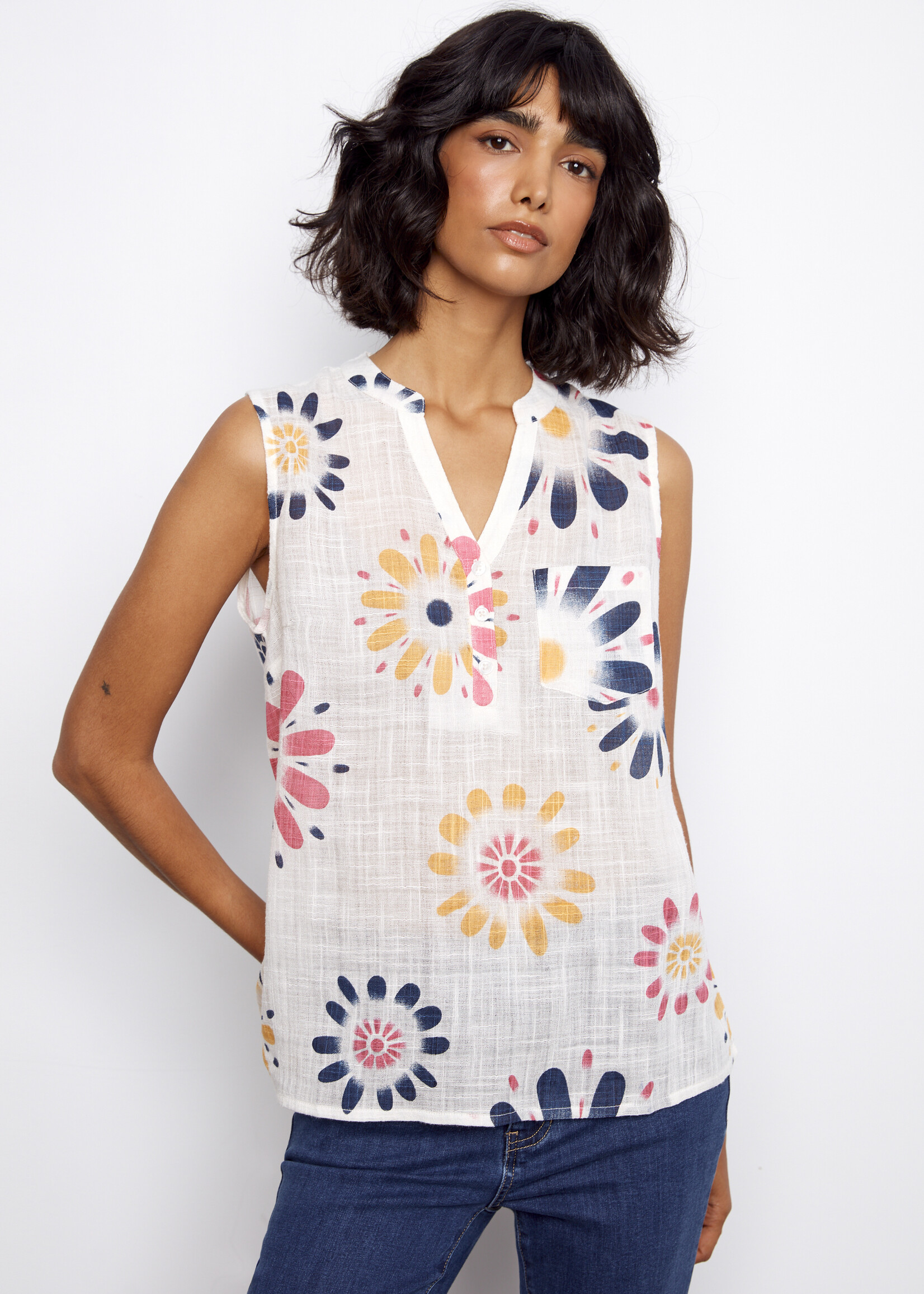Charlie B Charlie B Linen VNeck Sleeveless Floral Top