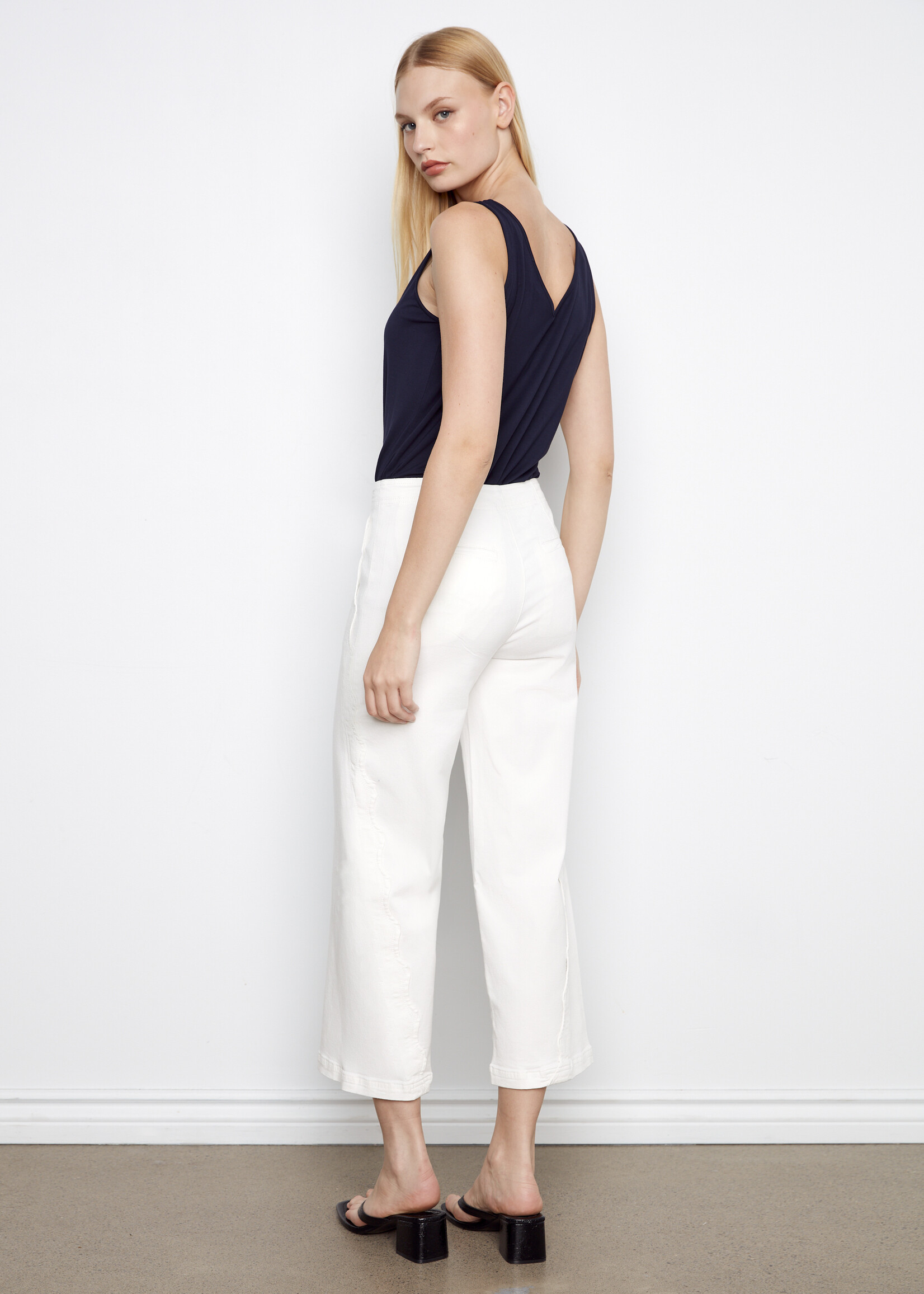 Charlie B Charlie B Scalloped Wide Leg Pant