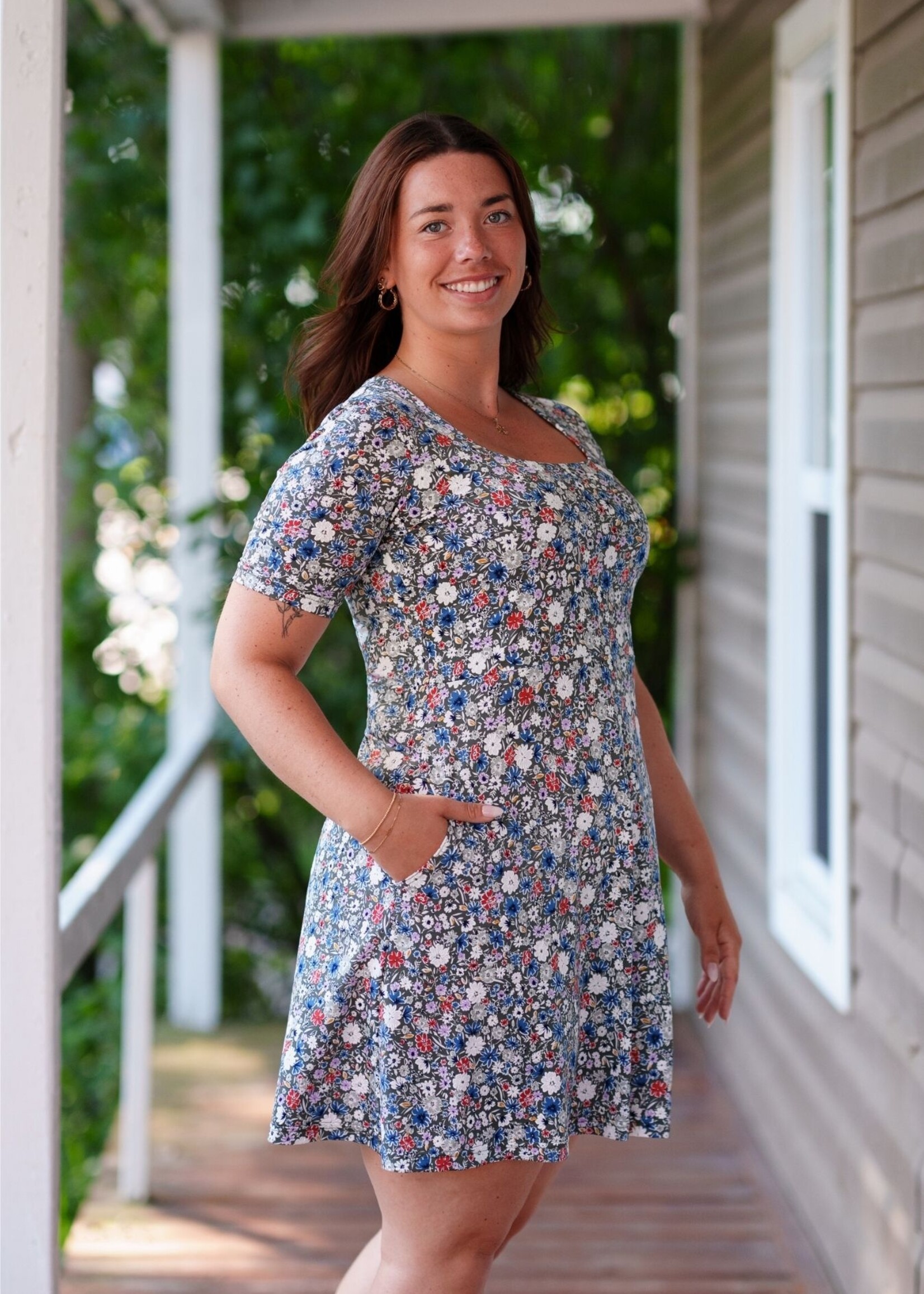 Rien Ne Se Perd Rien Ne Se Perd Short Sleeve Floral Dress