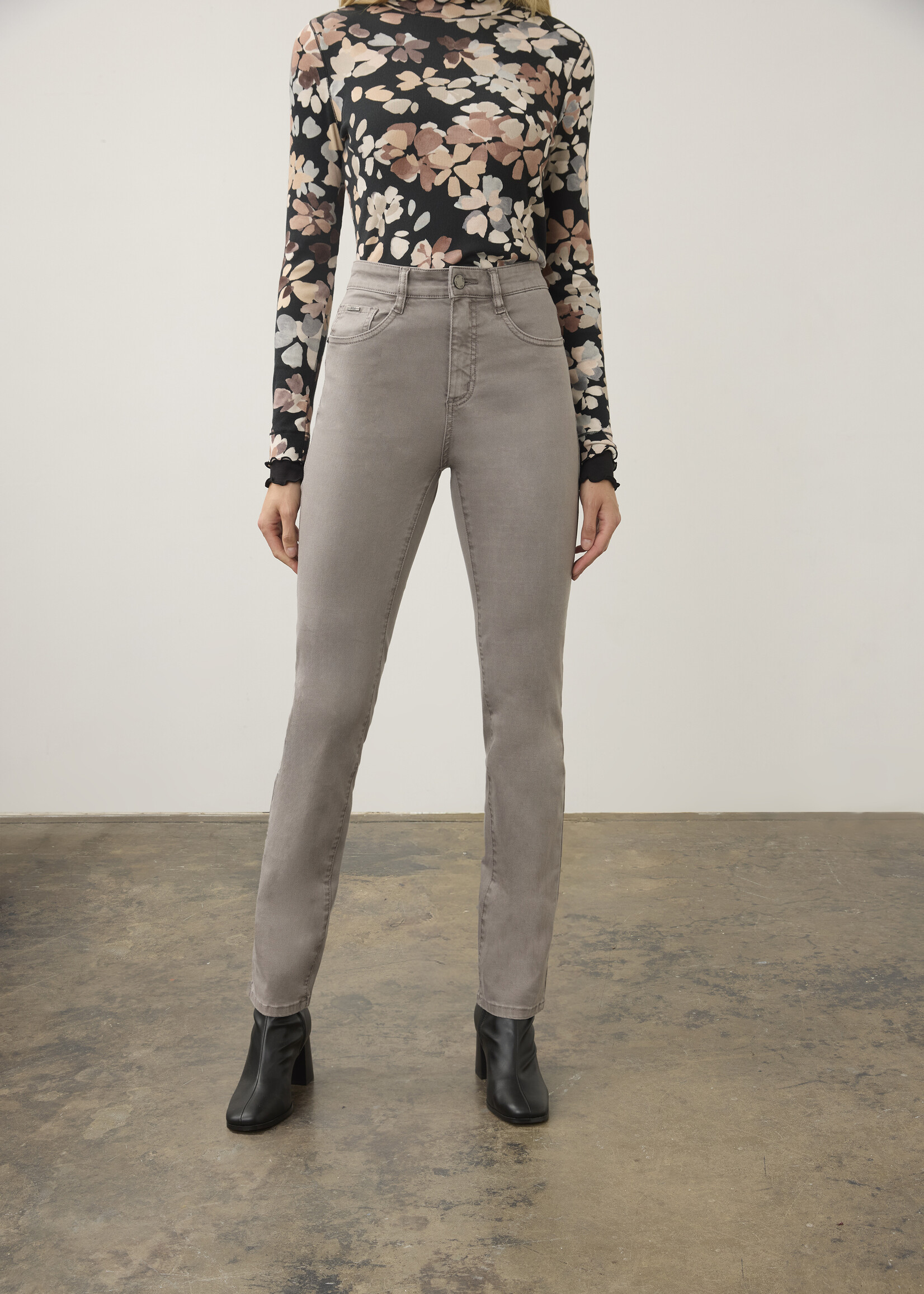 French Dressing Jeans FDJ Suzanne Straight Leg Pant