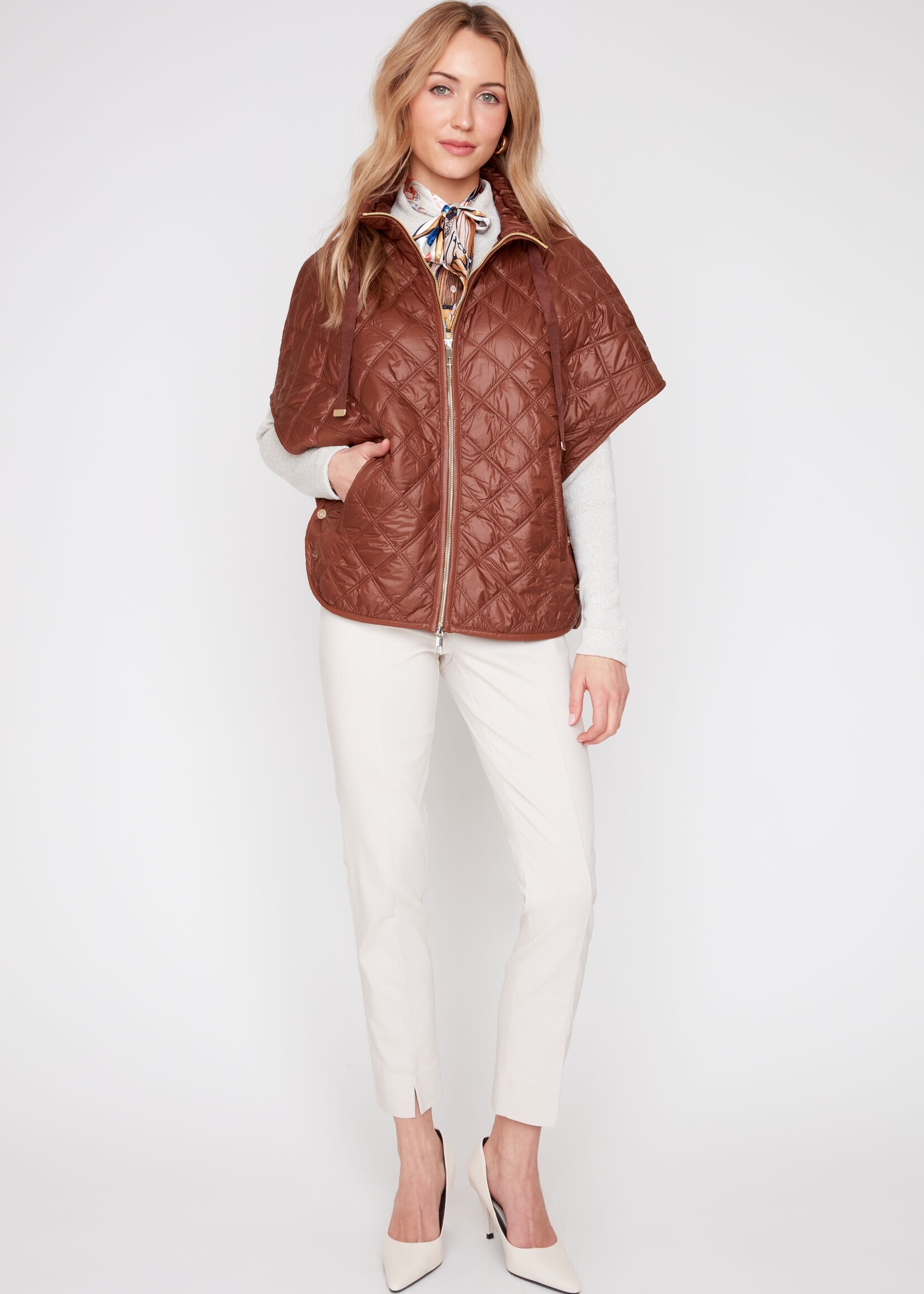 Renuar Renuar Quilted Cape