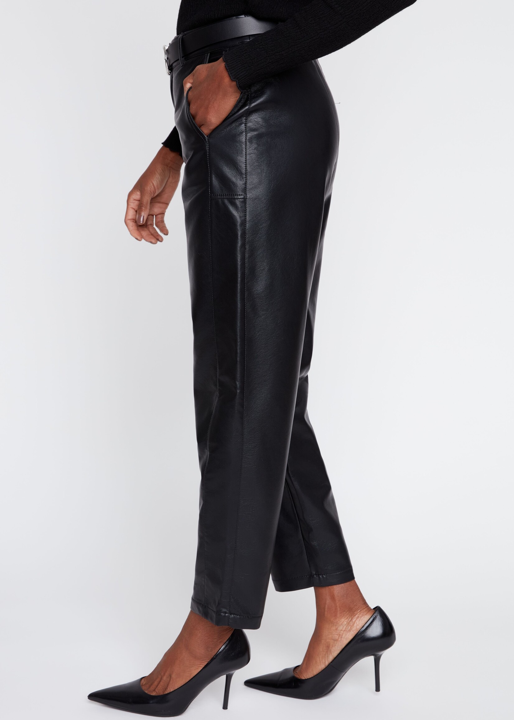 Renuar Renuar Pleather Barrel Pant