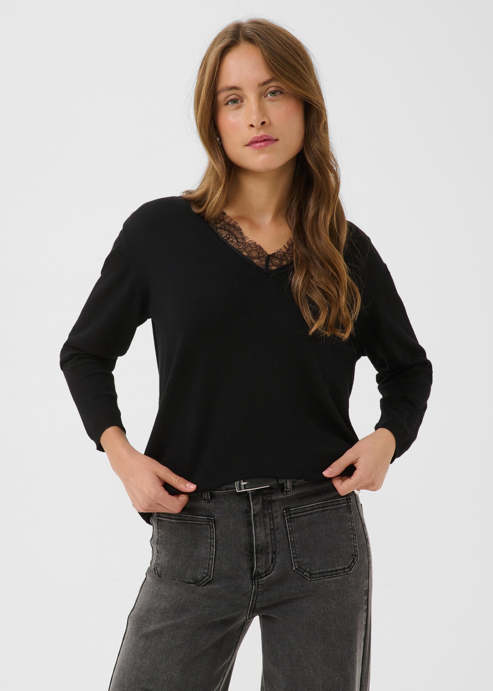 Kaffe Kaffe Lizza Lace Trimmed Vneck Top