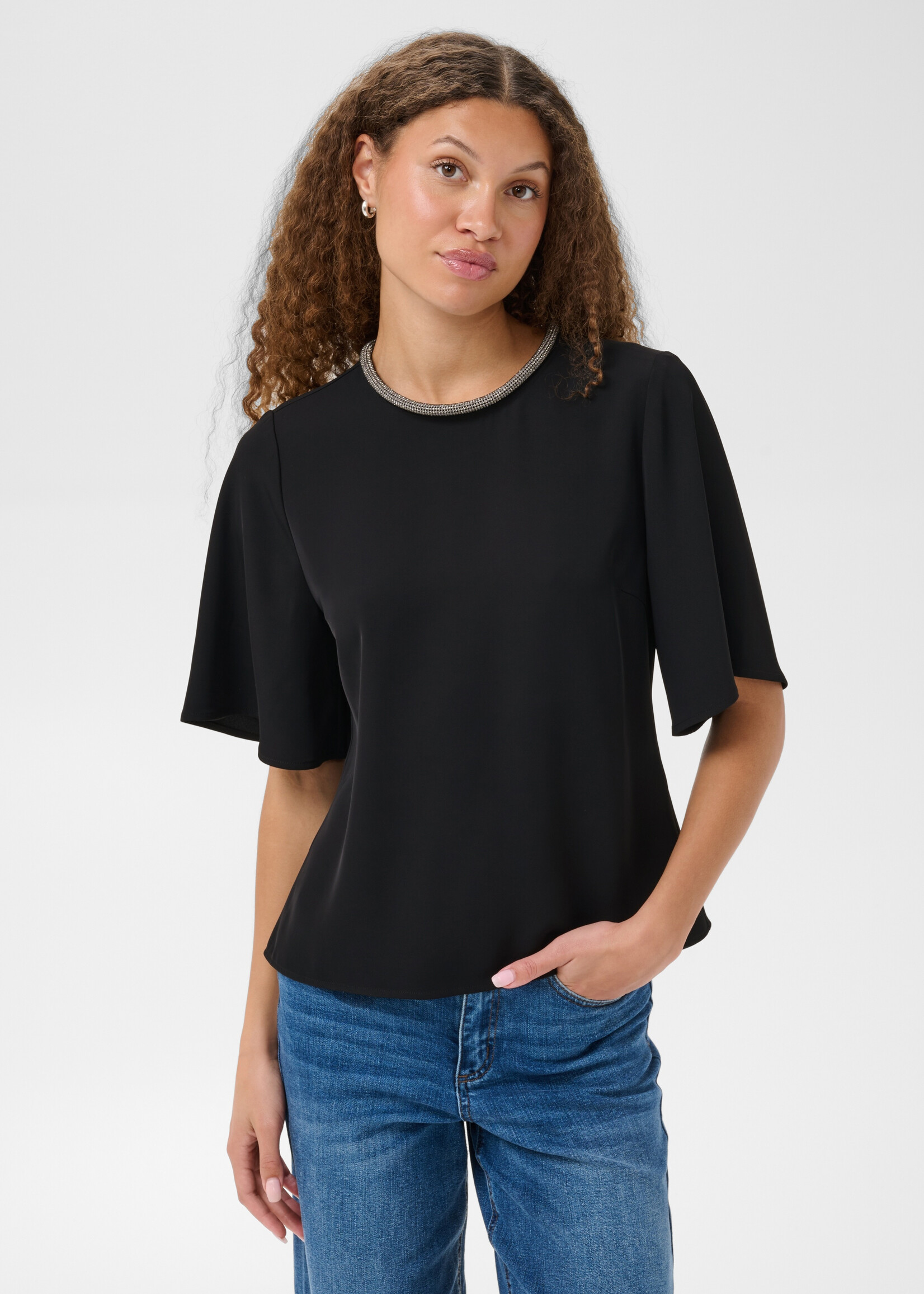 Kaffe Kaffe  Alia Sparkle Neckline Short Slv Top