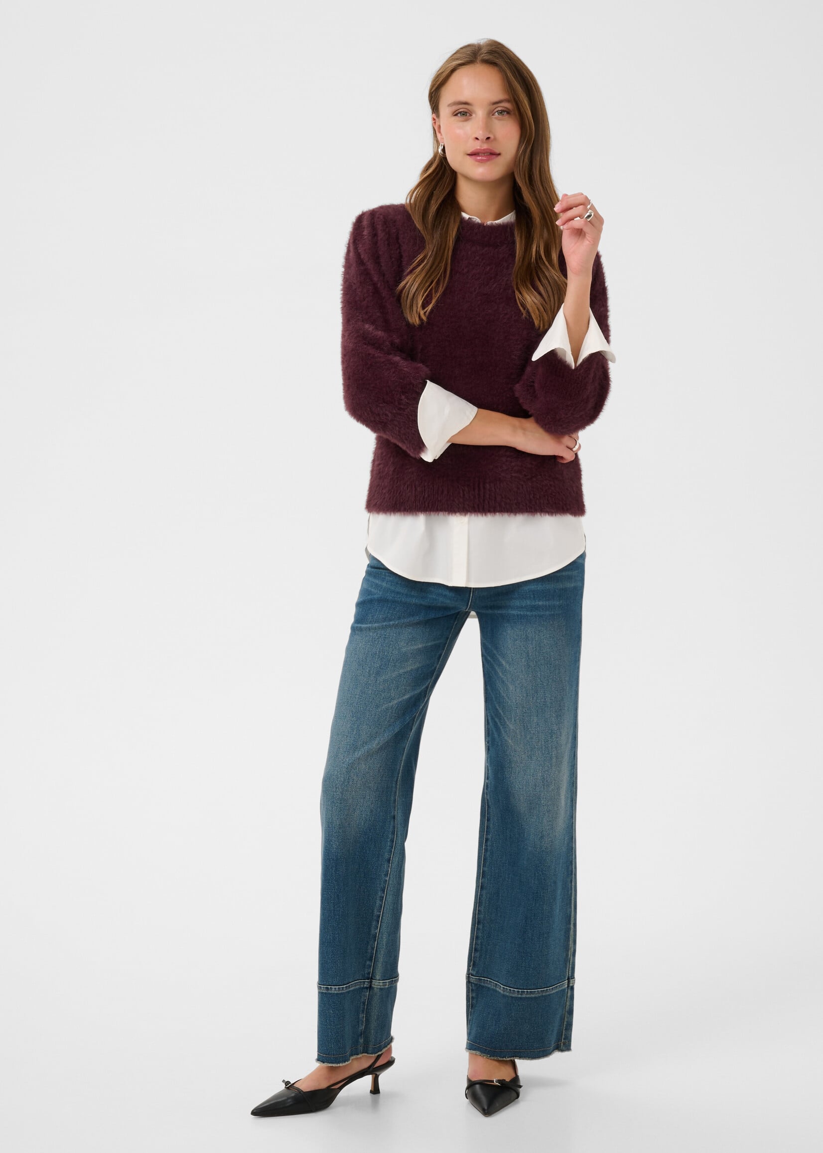 Saint Tropez Saint Tropez Banni Fuzzy Crew Sweater