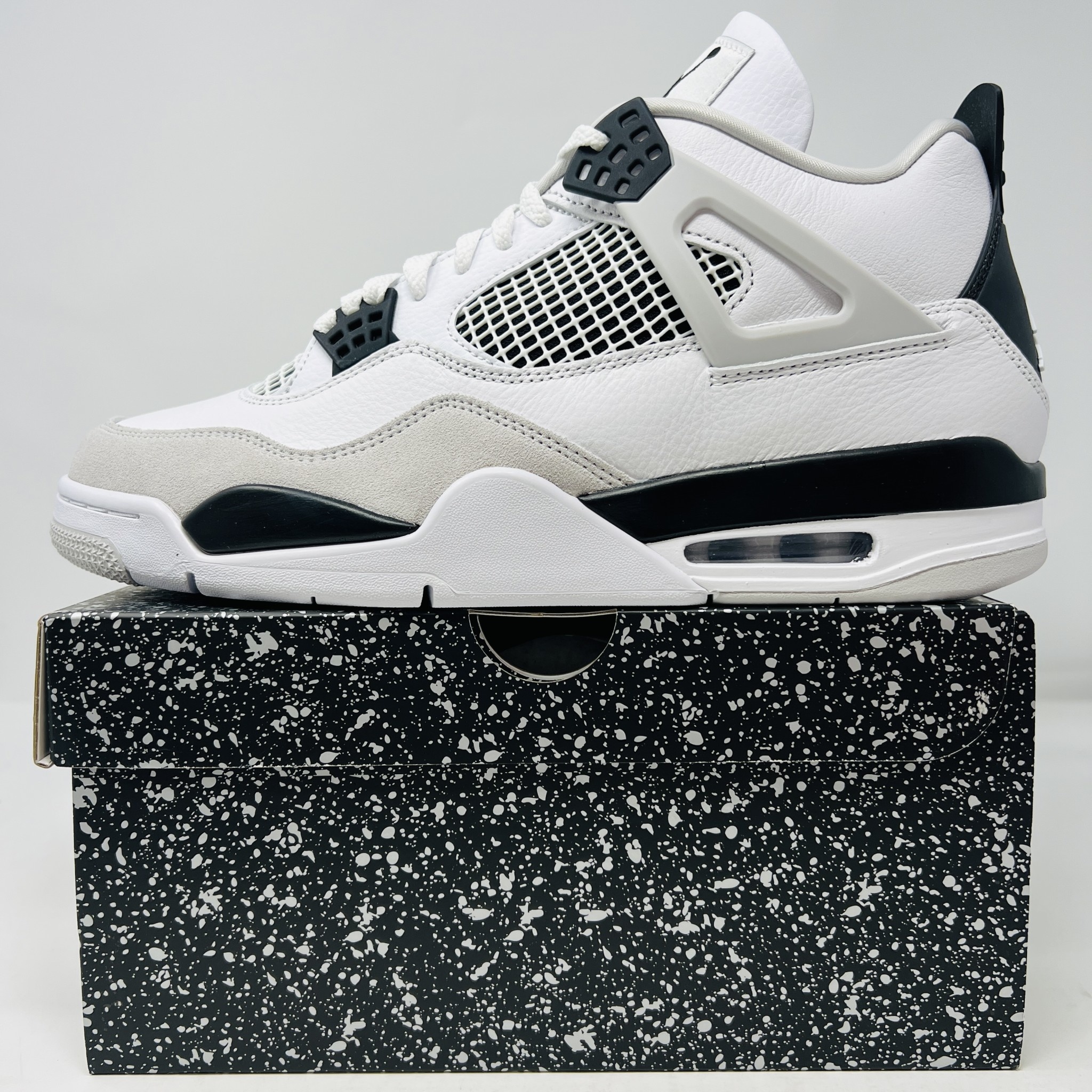 Jordan 4 Retro Military Black – SNKRSELL SHOP