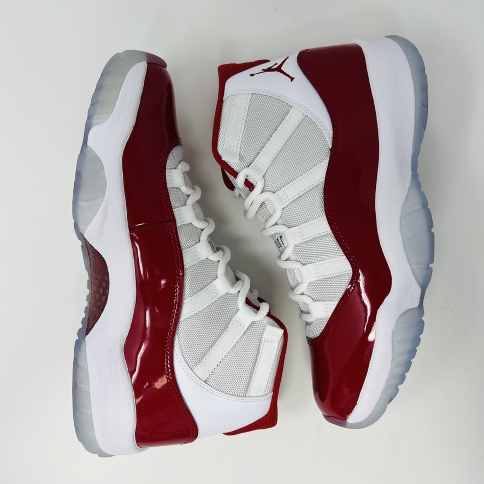 Jordan Jordan 11 Retro Cherry (2022)