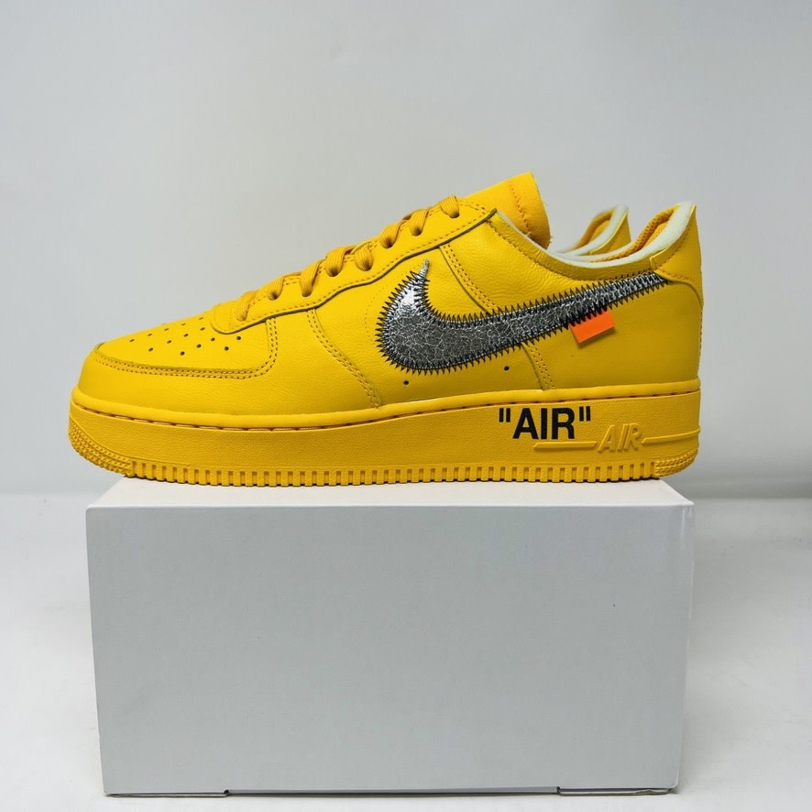 Nike Nike Air Force 1 Low Off White University Gold