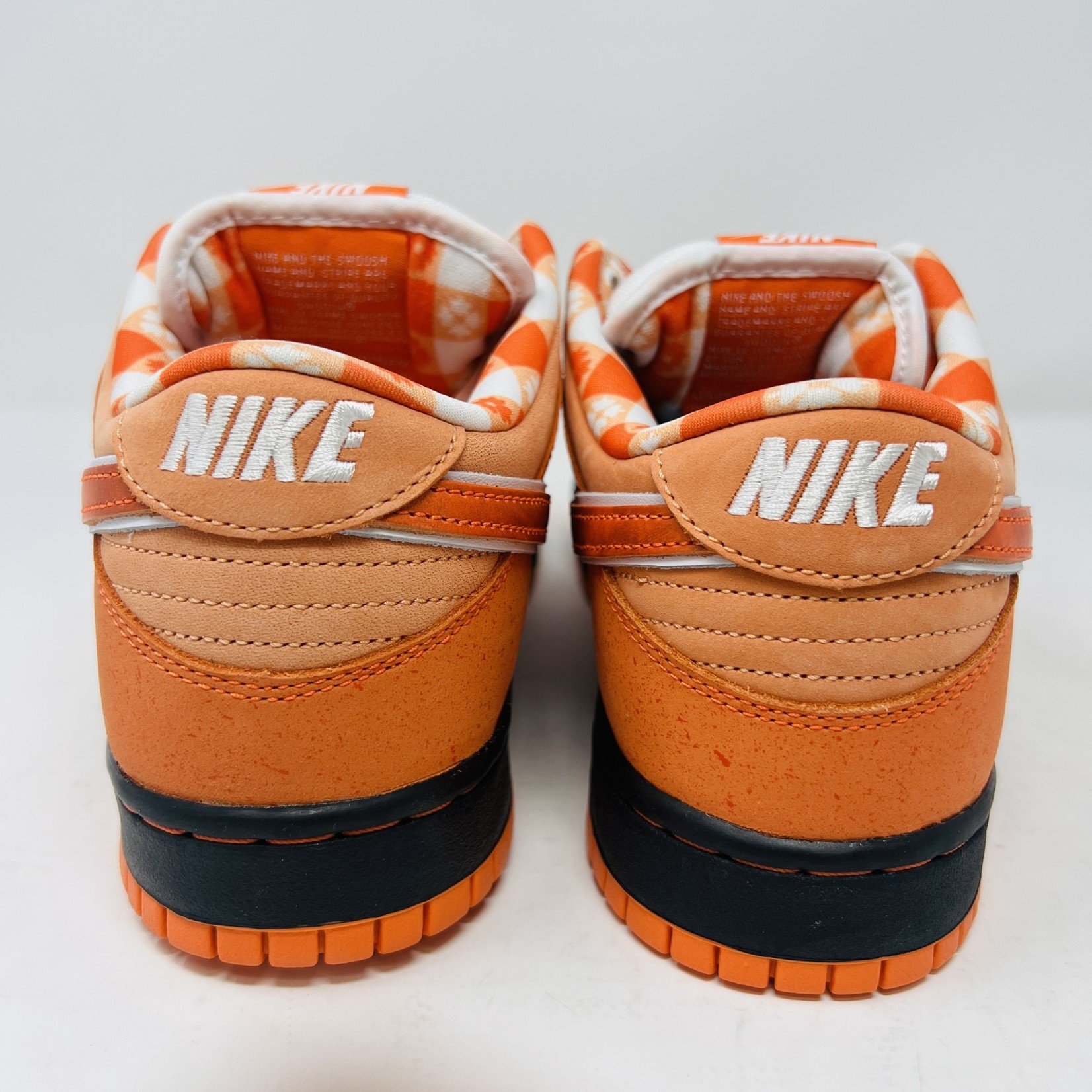 Nike Nike SB Dunk Low Orange Lobster